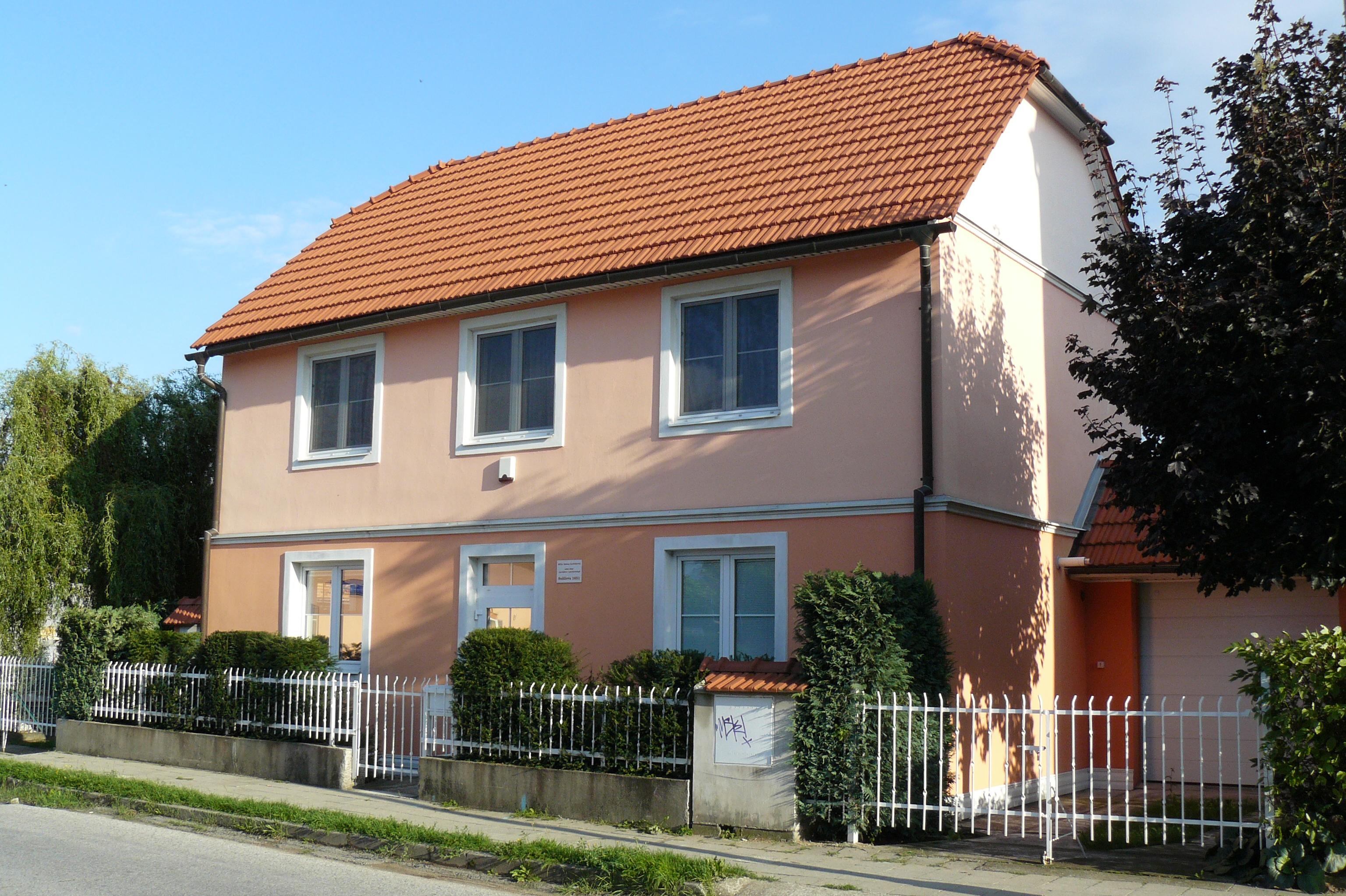 MUDr. Helena Slováková