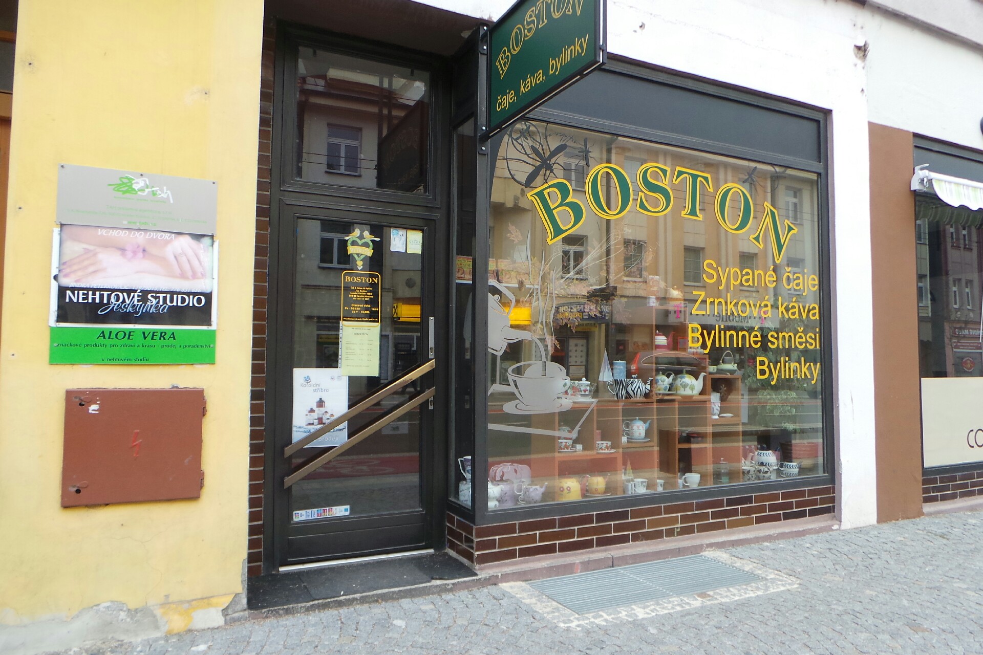 Boston - Mária Hamplová