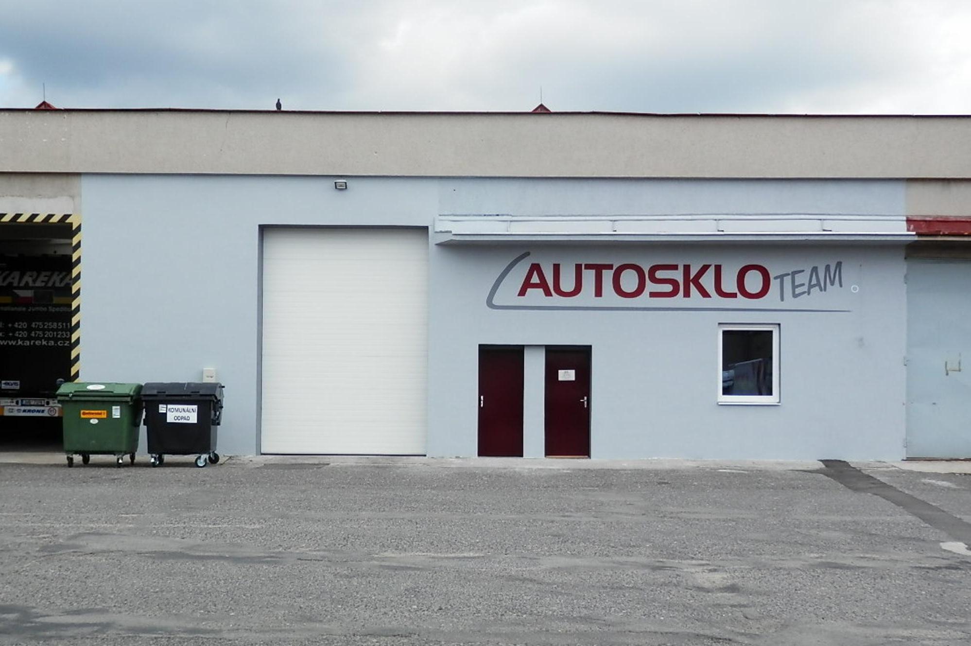 AUTOSKLO TEAM