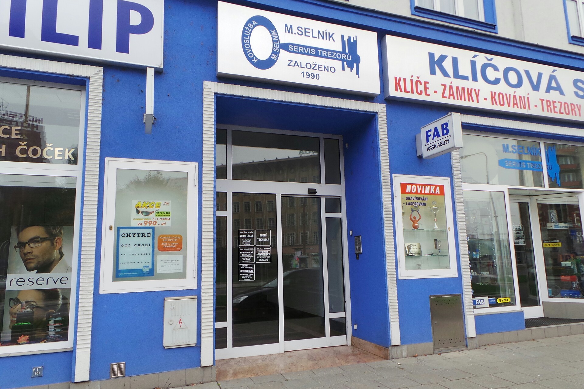 PhDr. Helena Khulová