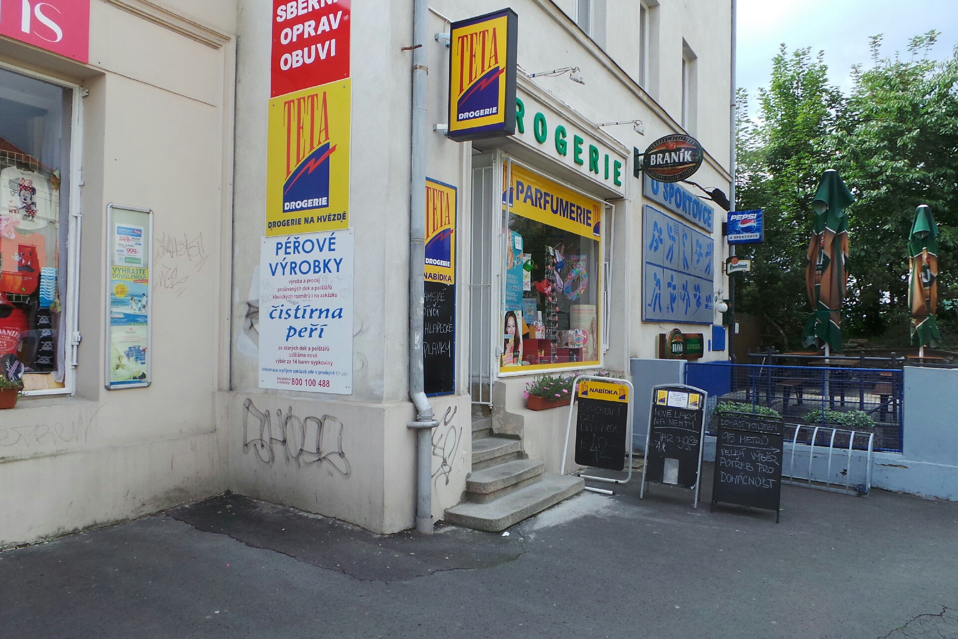 Čistírna peří Mareš