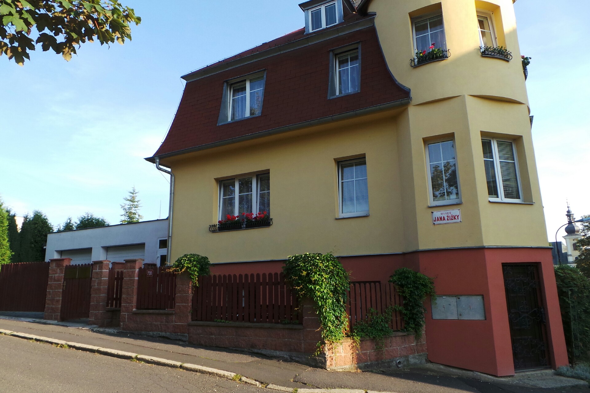 Mgr. Jaroslava Uhlíková foto 1