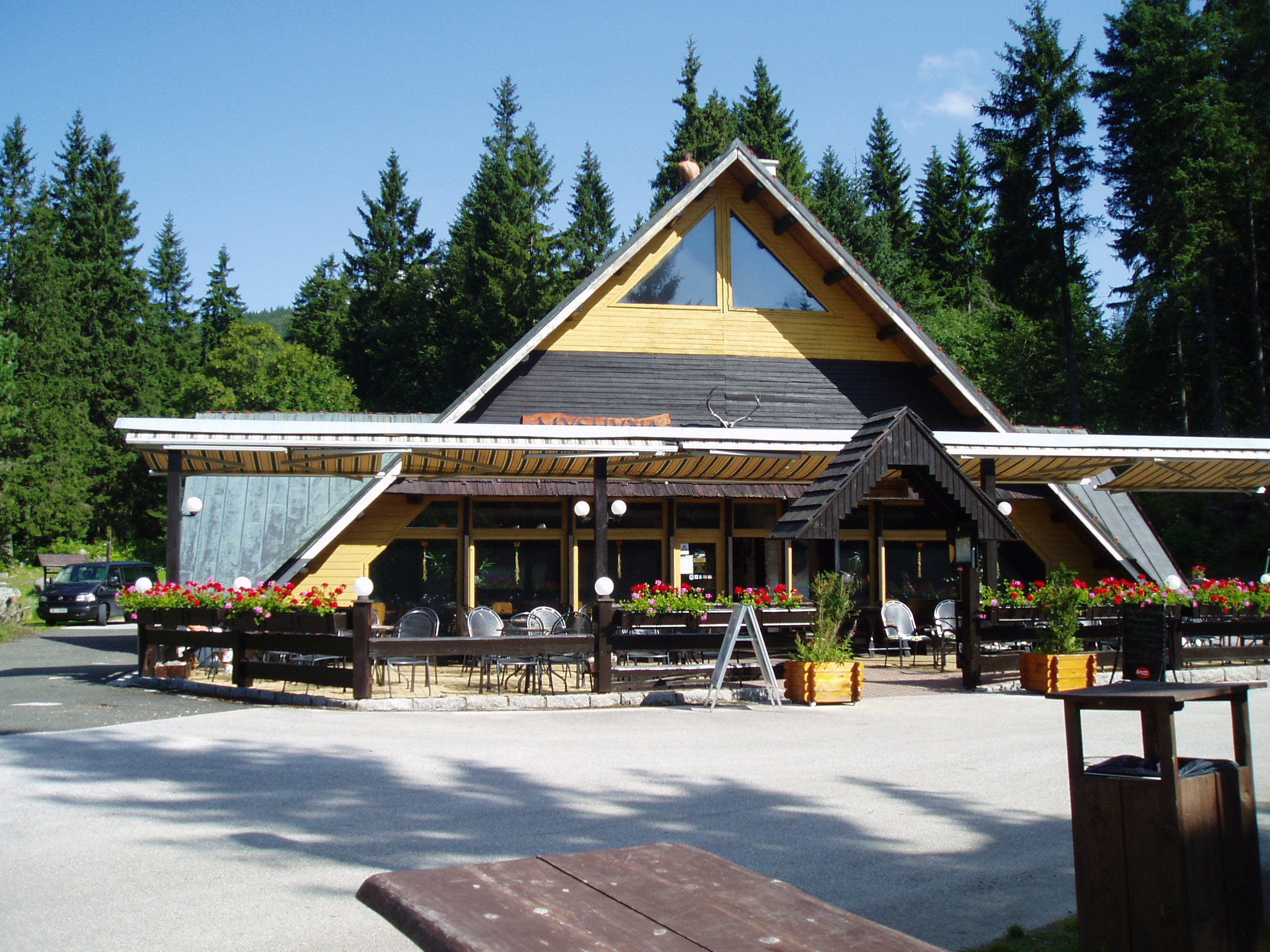 Restaurace Myslivna