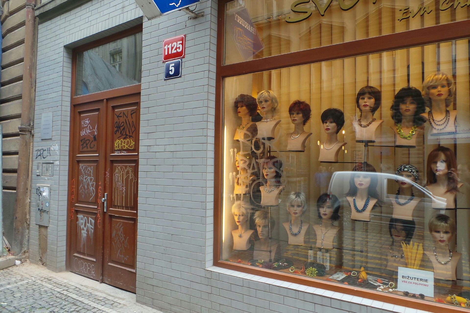 1. REAL PRAHA - pohledávky