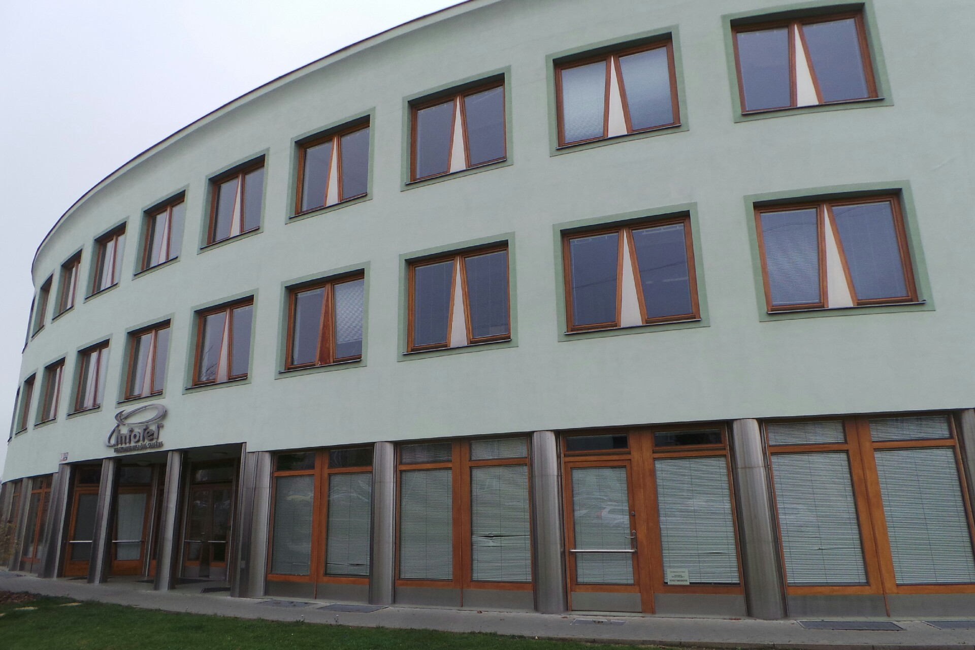 InfoTel, spol. s r.o.