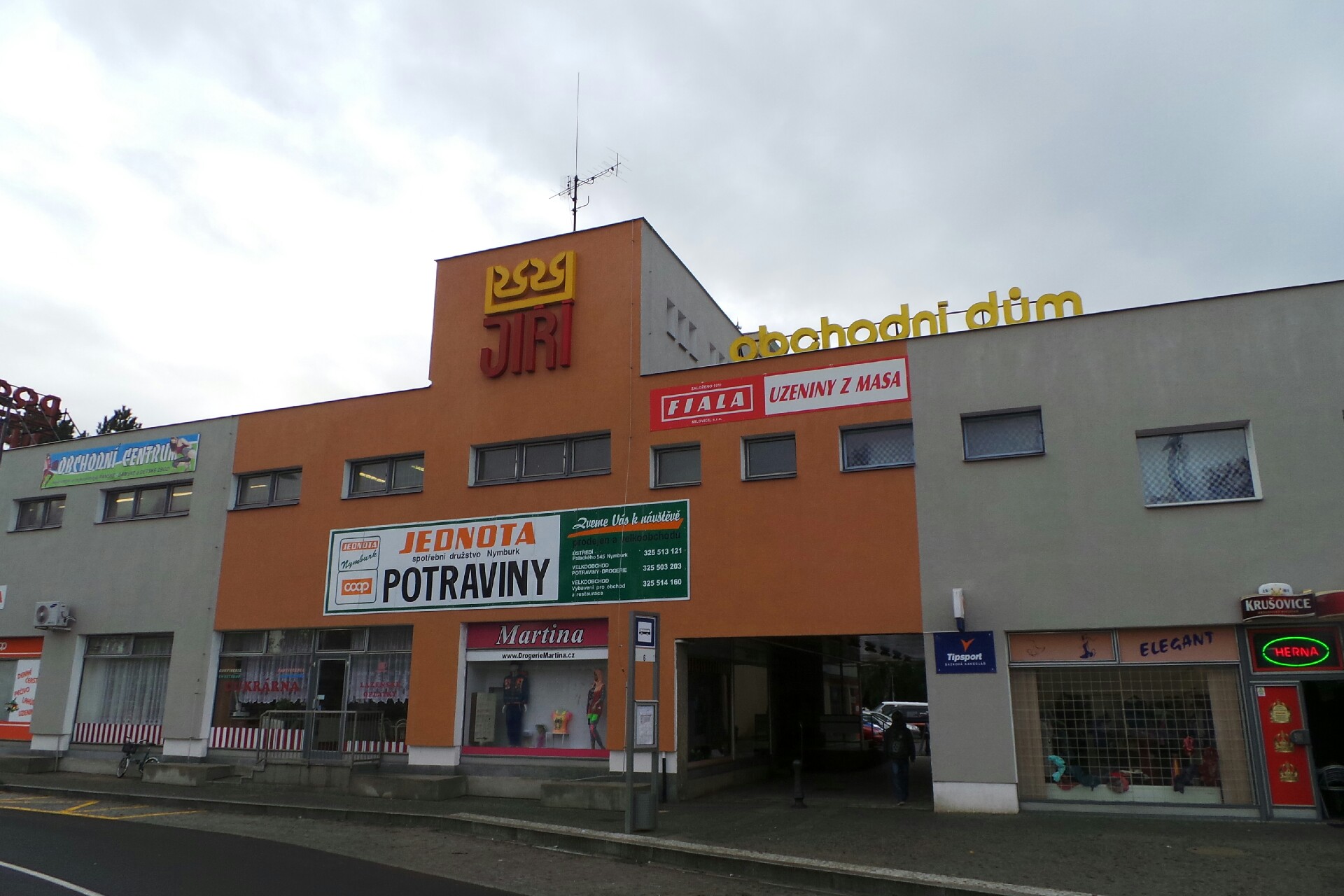 JEDNOTA, spotřební družstvo v Nymburce - COOP foto 1