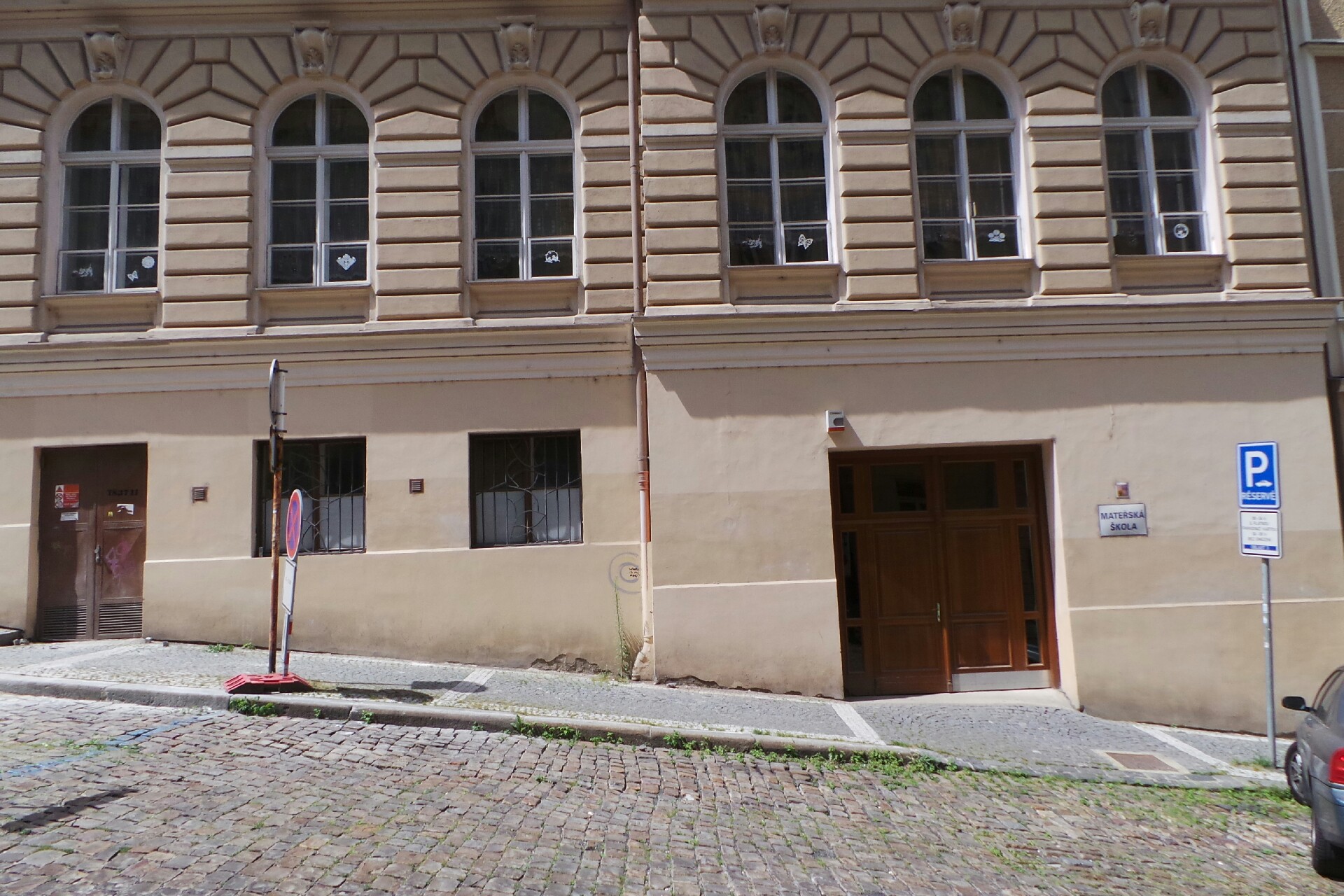 ZŠ a MŠ Jaroslava Seiferta Praha 3