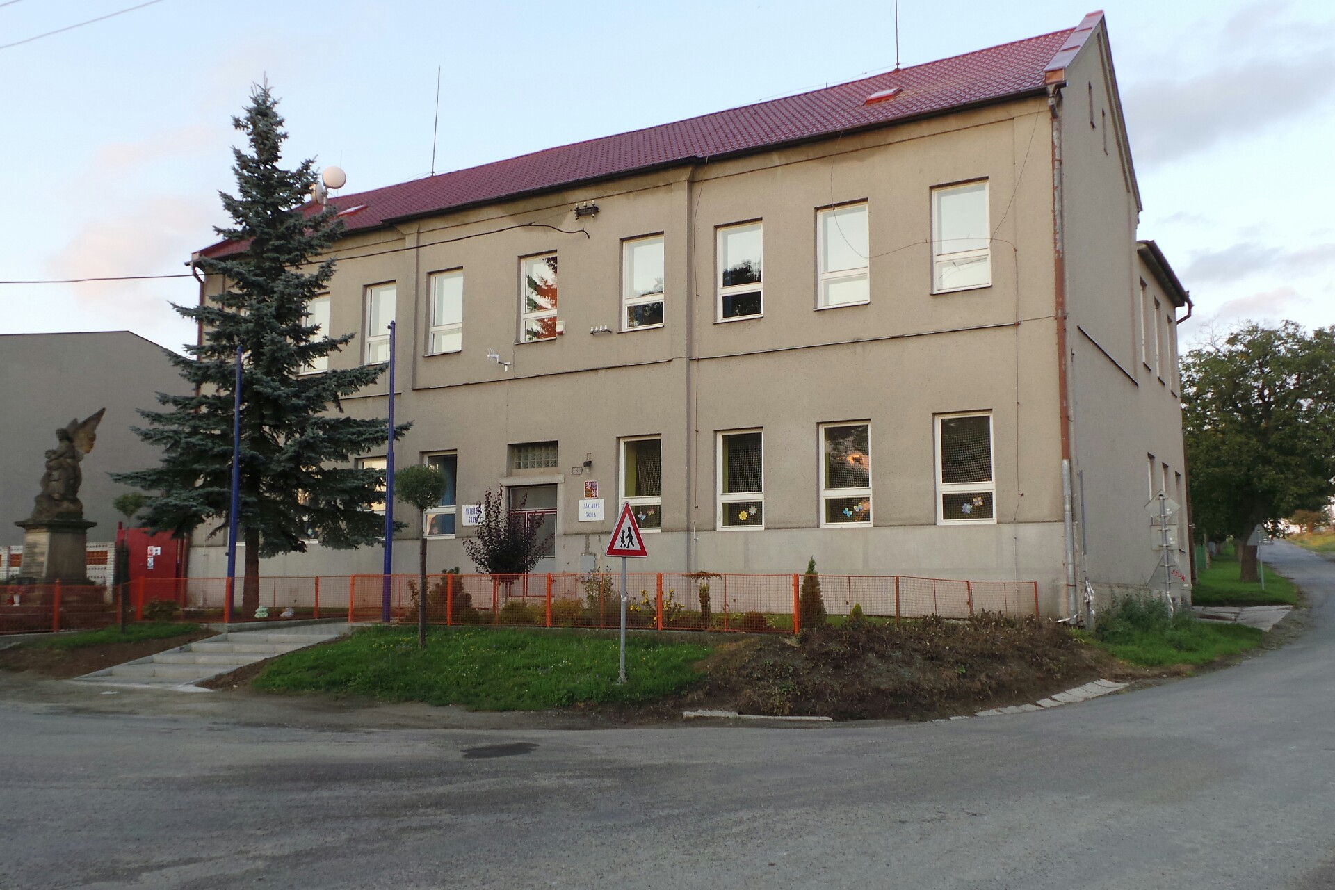 ZŠ a MŠ Myslejovice