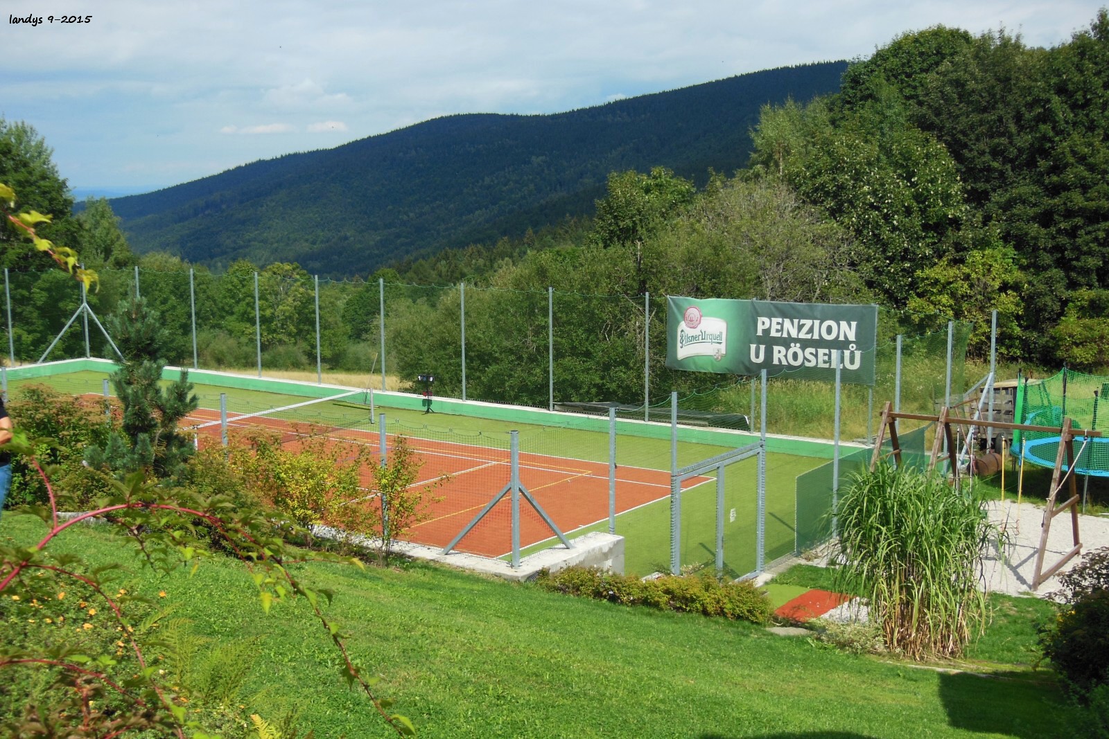 Penzion u Röselů - tenisový kurt foto 3