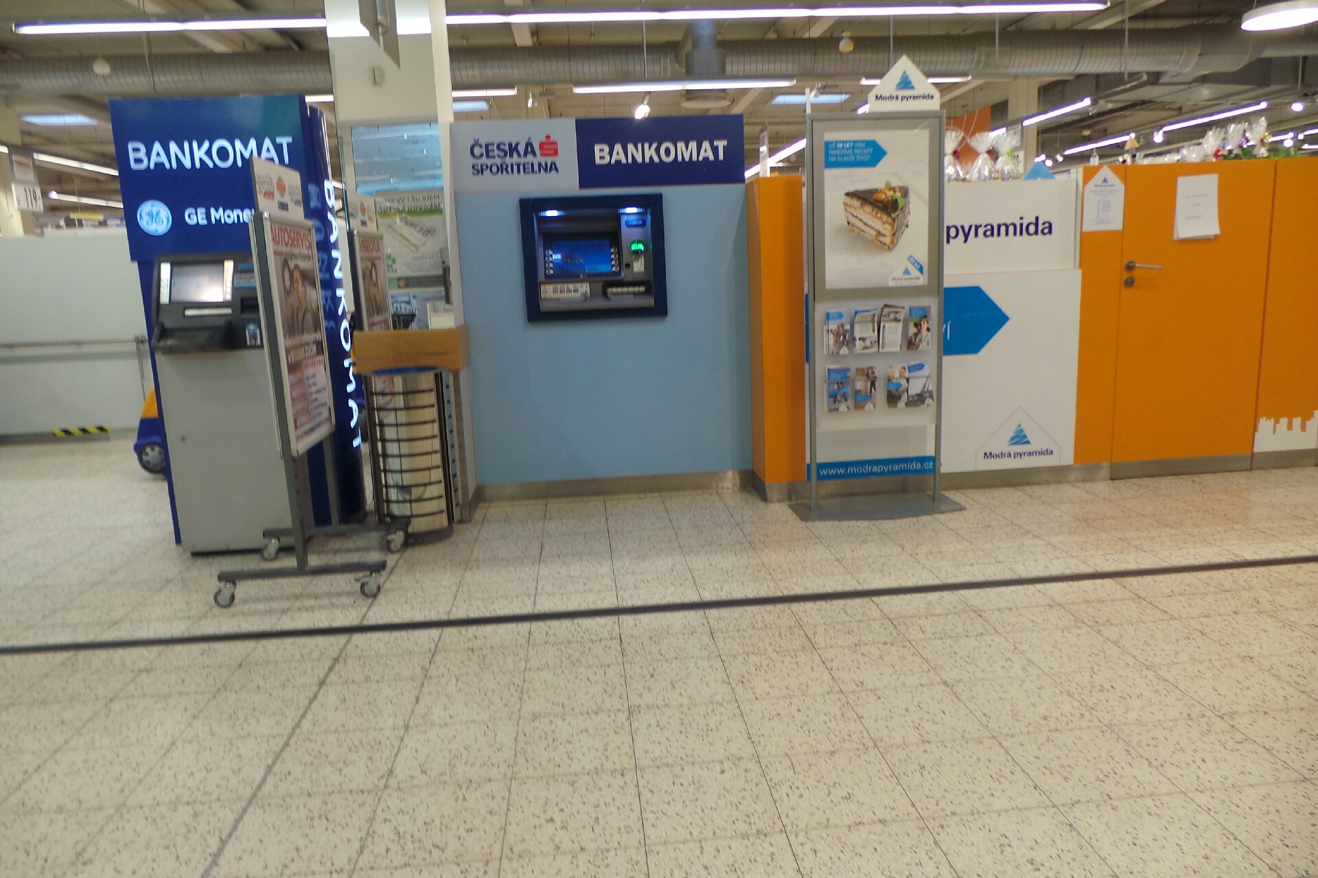 Bankomat České spořitelny foto 2