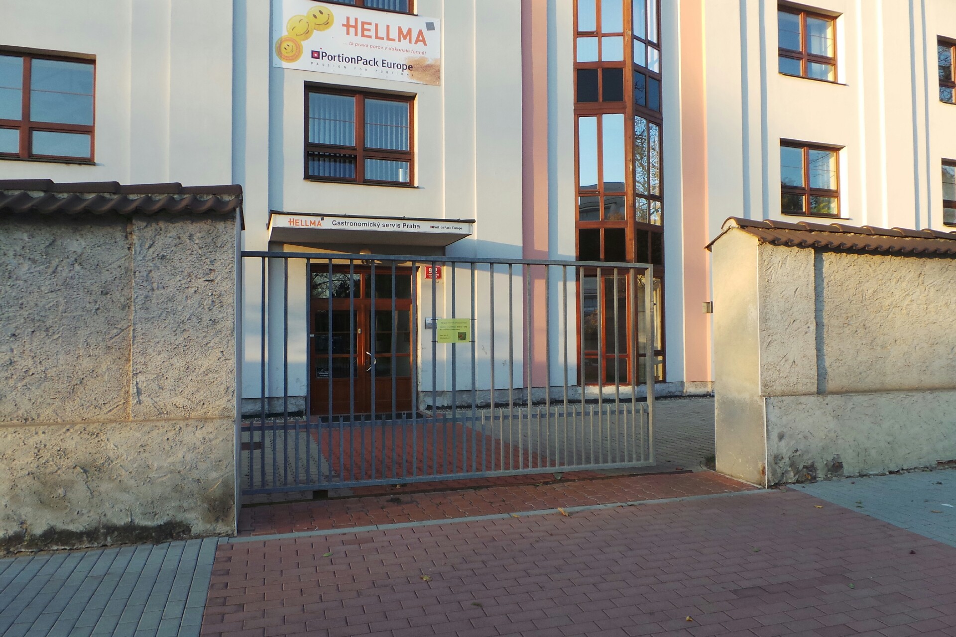 HELLMA Gastronomický servis Praha, spol. s r.o.