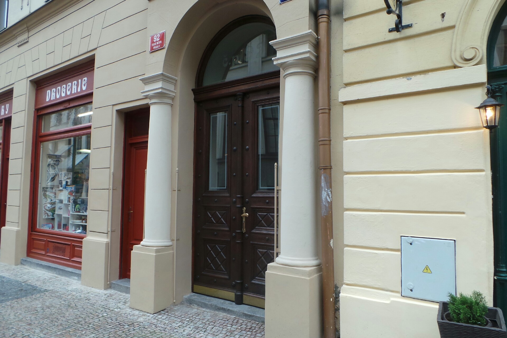 Mgr. Andrea Stachová, advokát