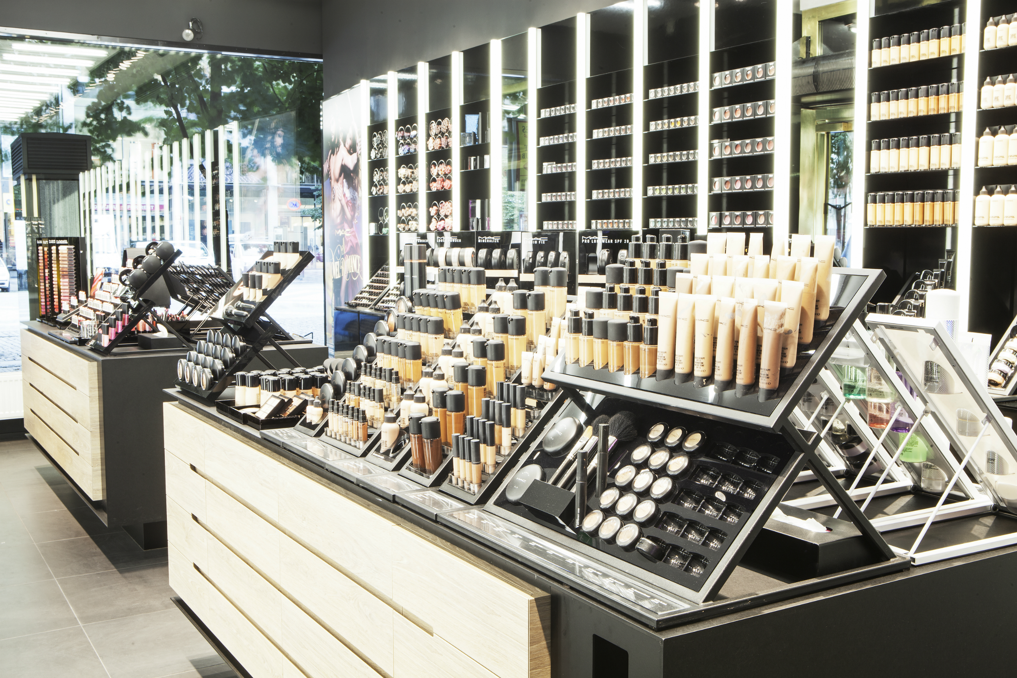 M.A.C. - palác Astra foto 2