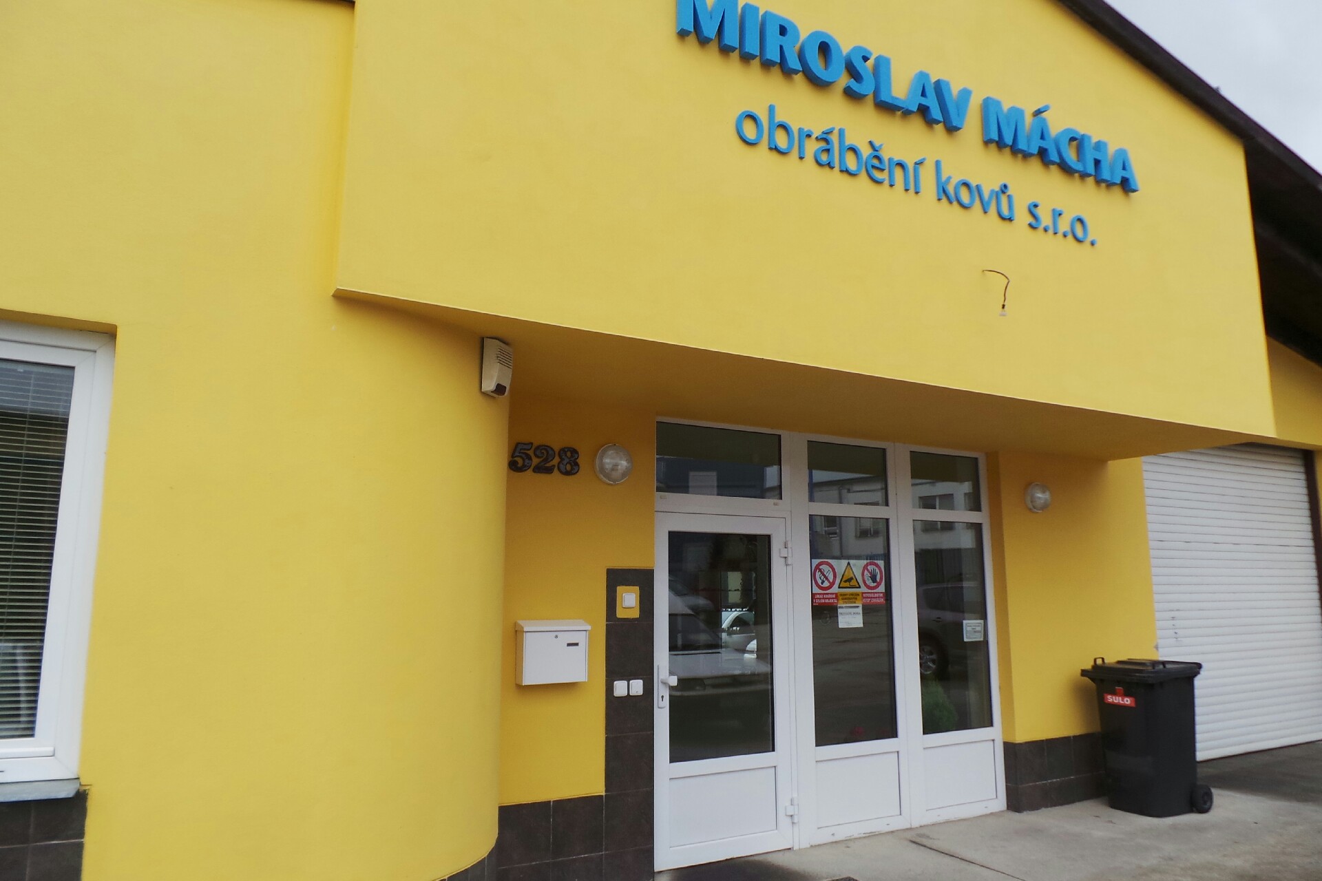 MIROSLAV MÁCHA - obrábění kovů, s.r.o.
