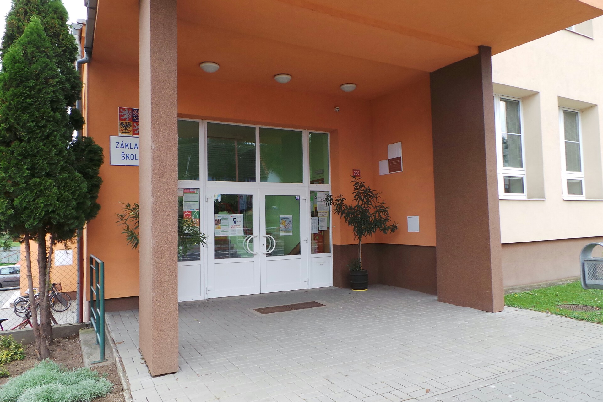 Základní škola a Mateřská škola, Uherské Hradiště-Jarošov, Pivovarská 200