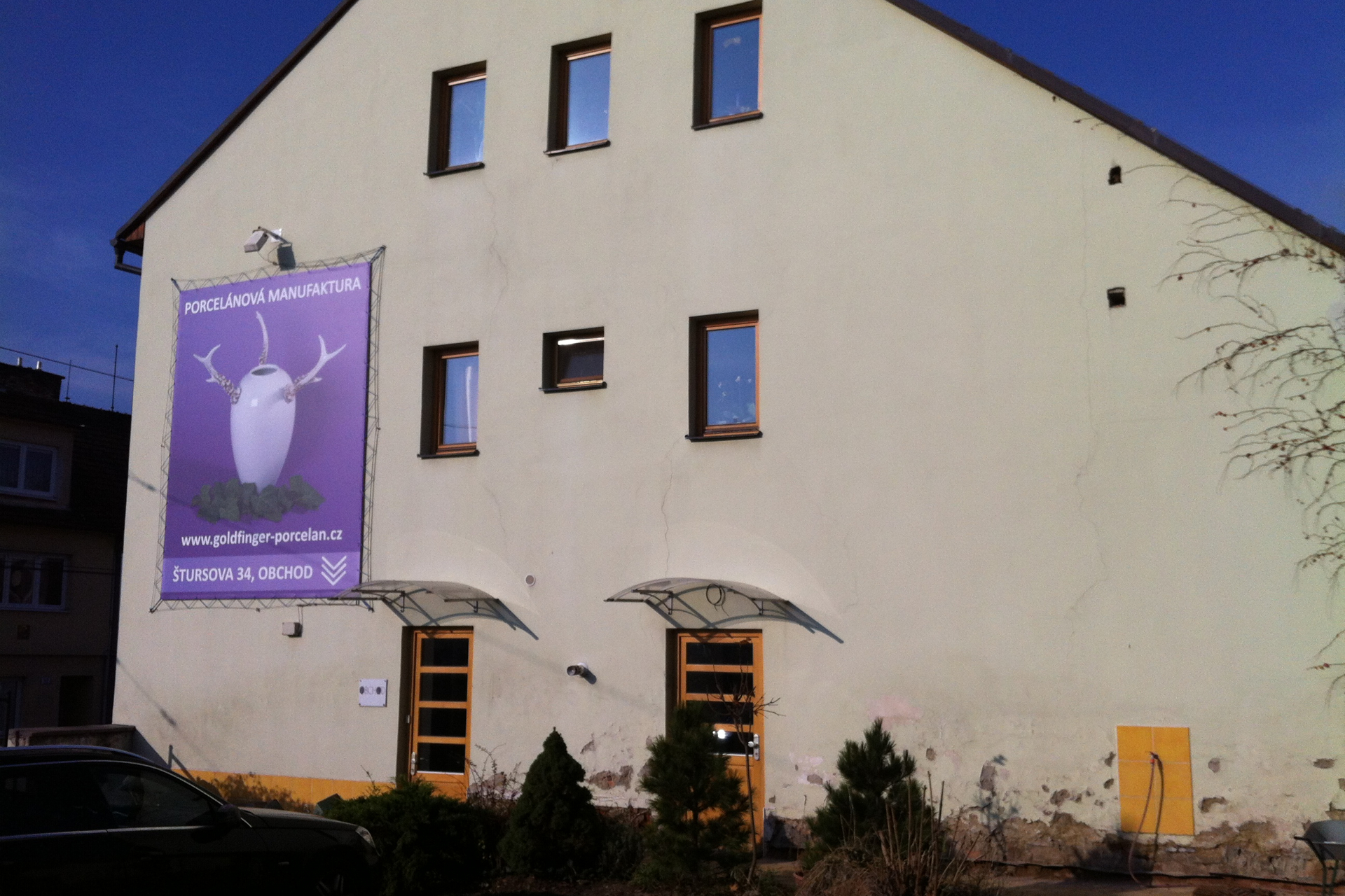 GOLDFINGER porcelán, v.o.s.