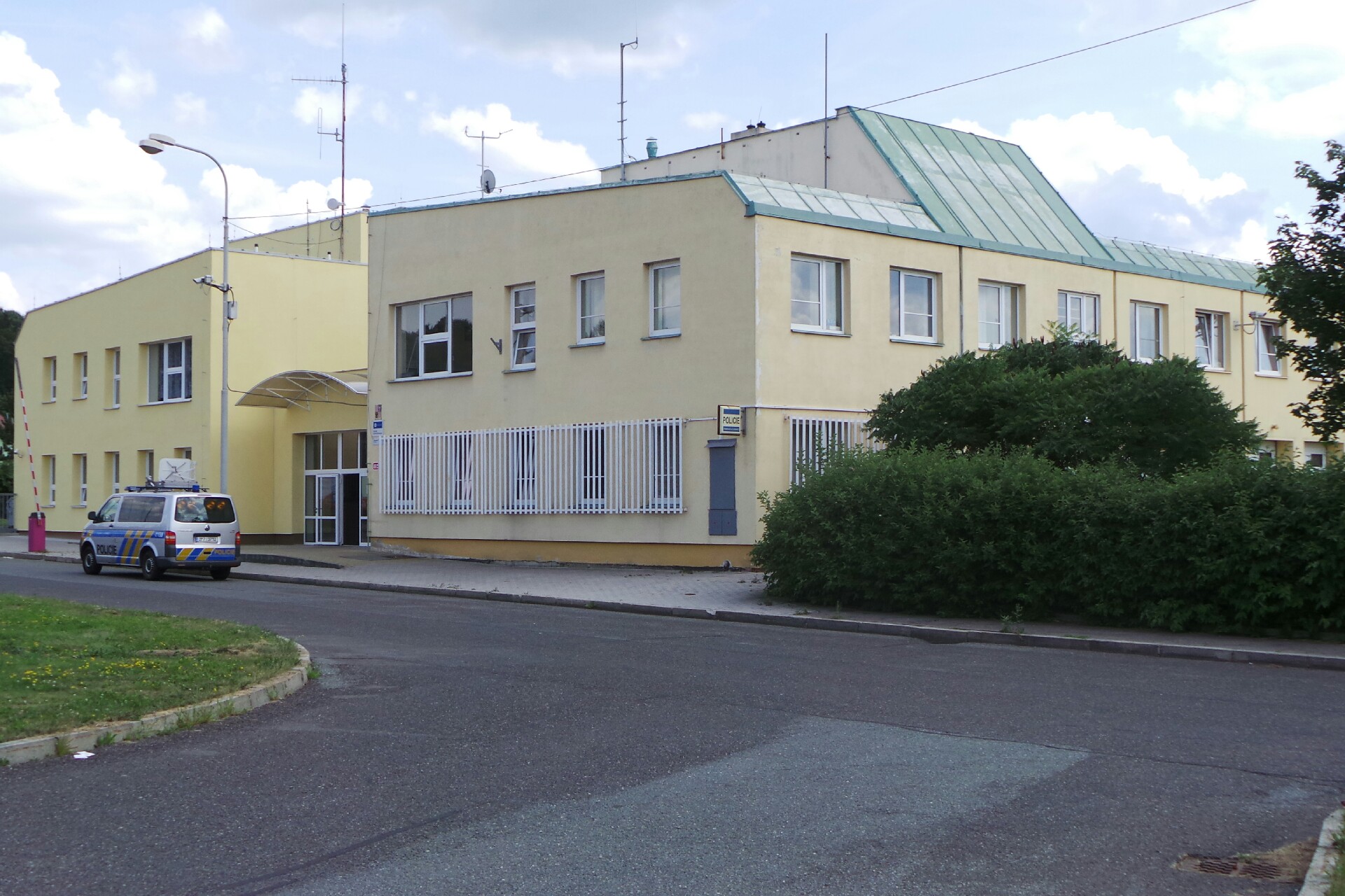 Policie ČR - Dálniční oddělení Svojkovice foto 2