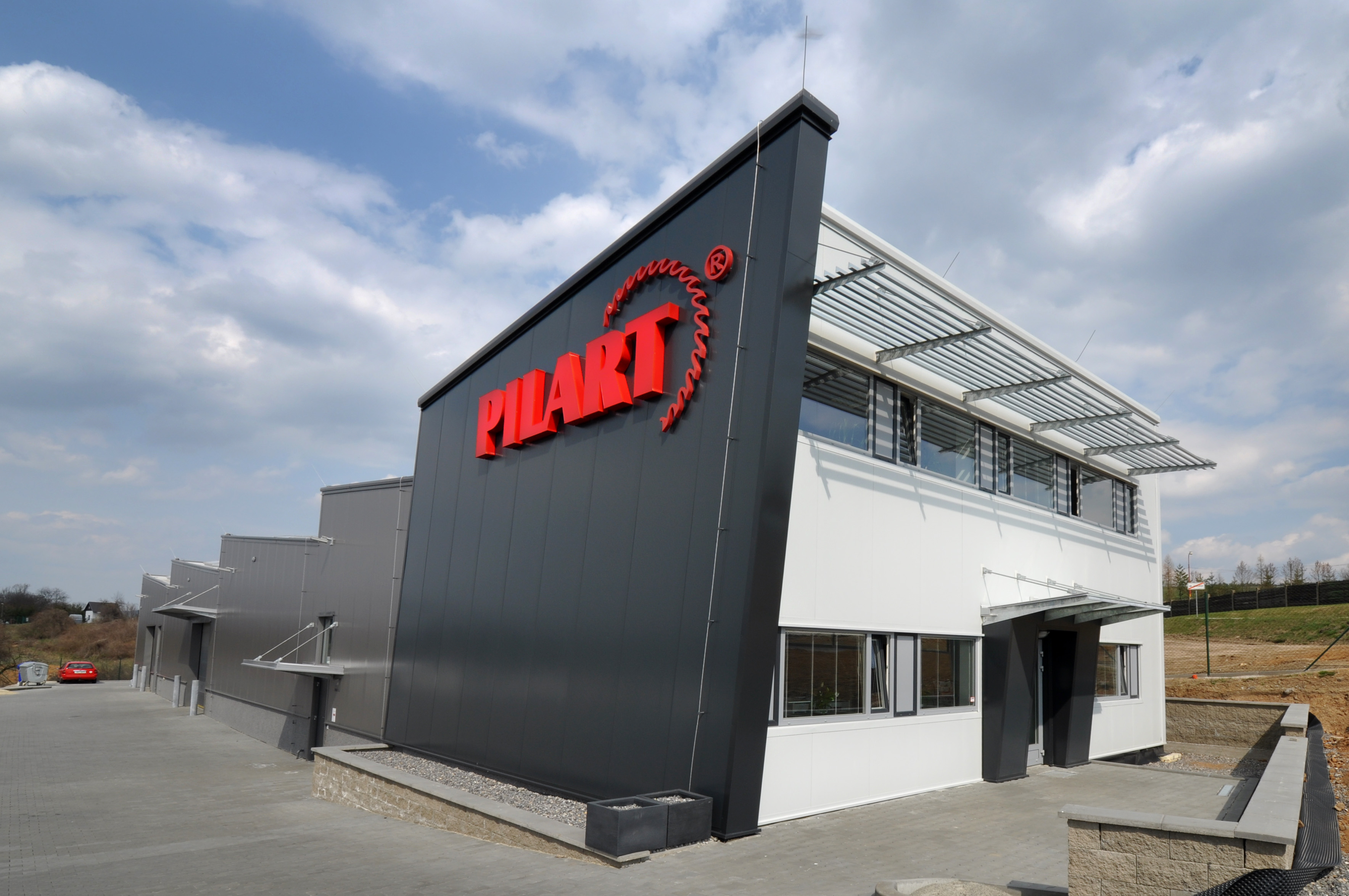 MONT-KOVO - MONTOVANÉ HALY foto 5