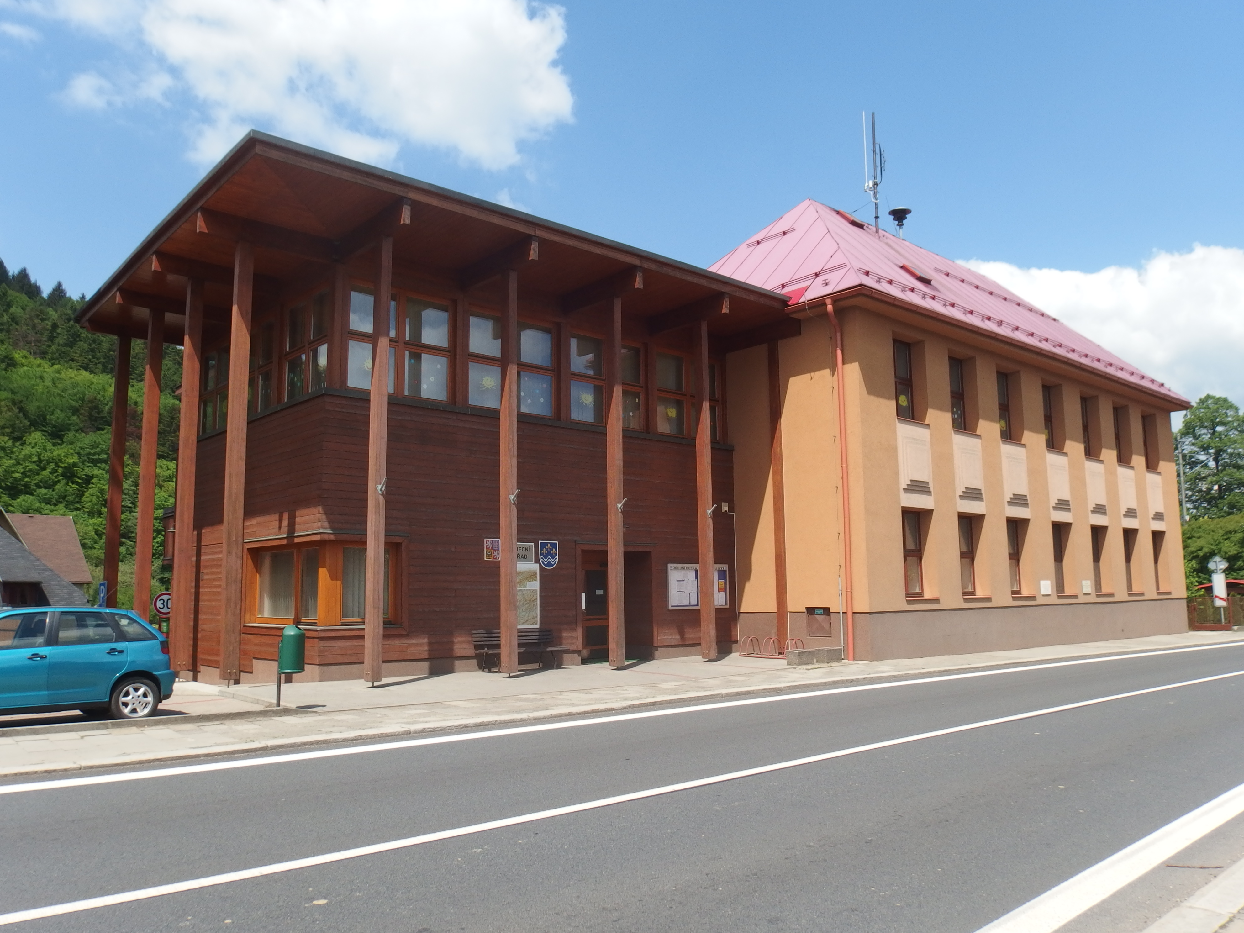 Ústí - obecní úřad