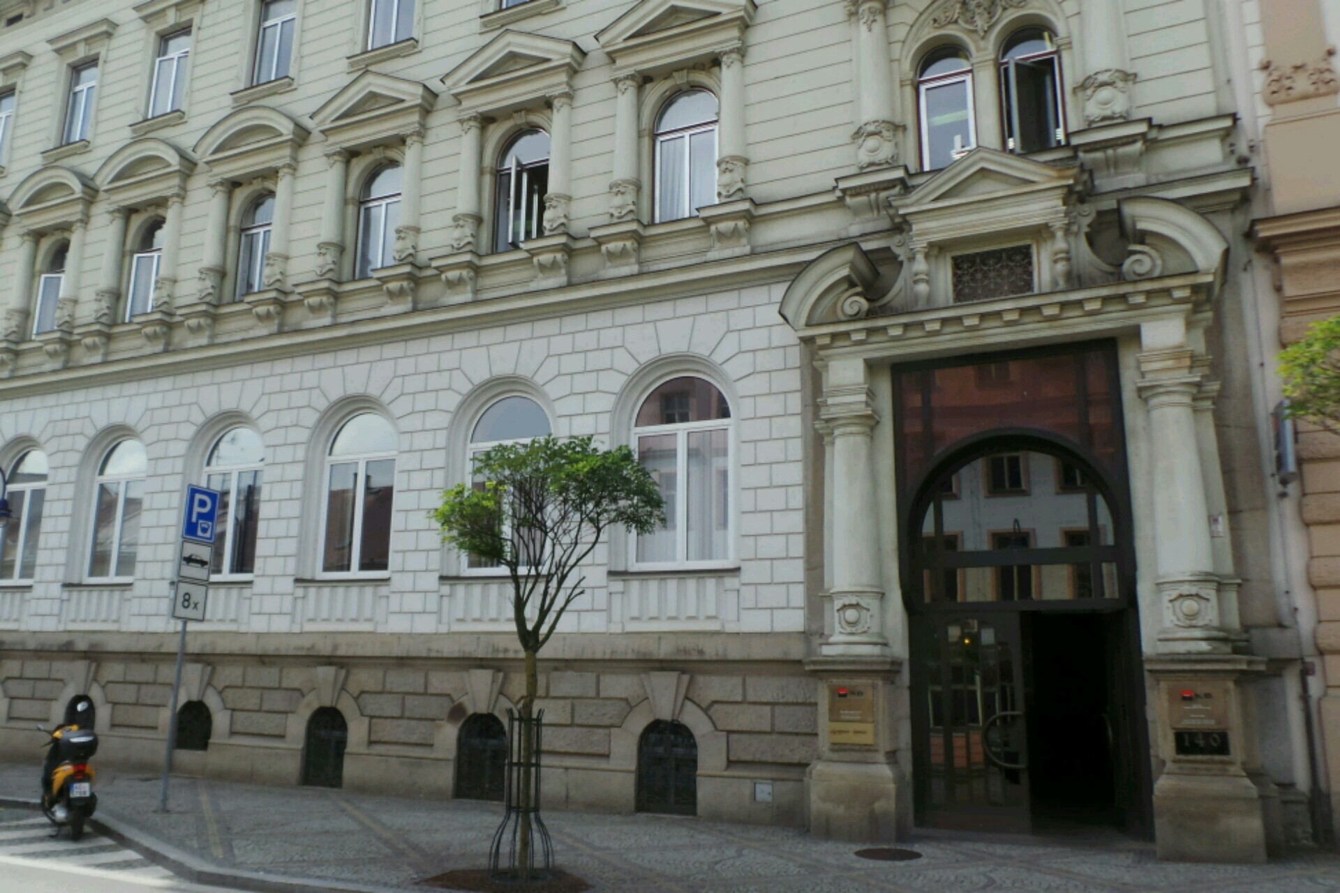 Orego finance, s.r.o. foto 1