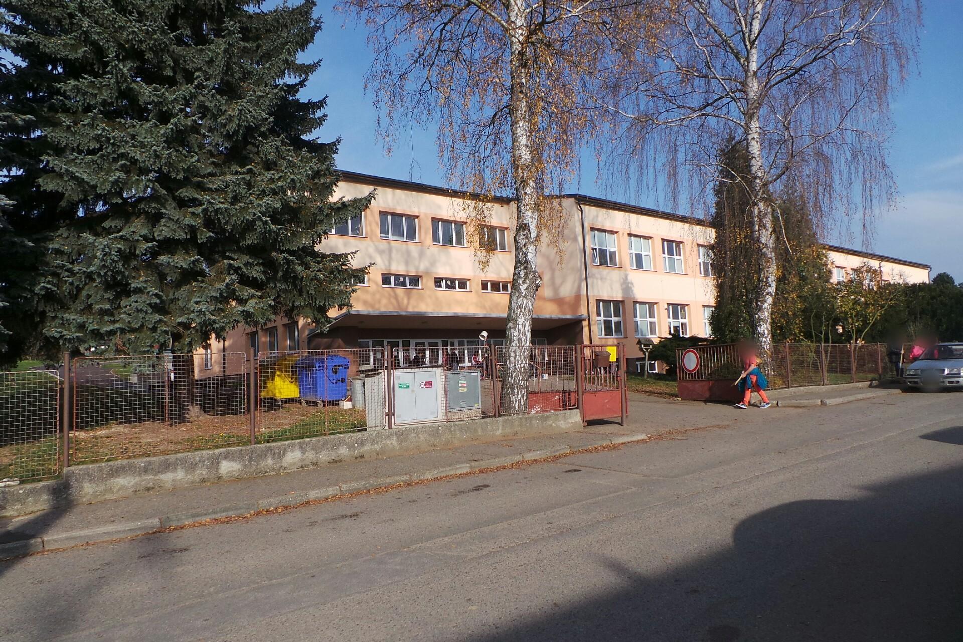 Základní škola a Mateřská škola Postupice, okres Benešov