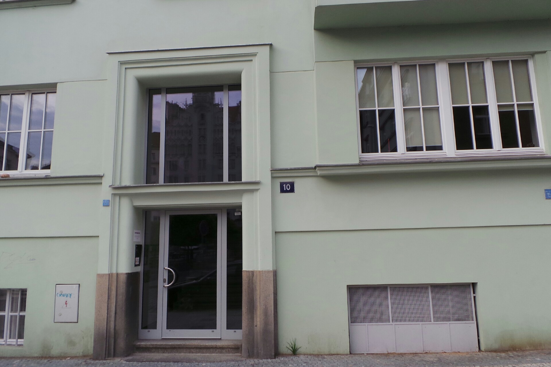 Mgr. Beatrice Landovská