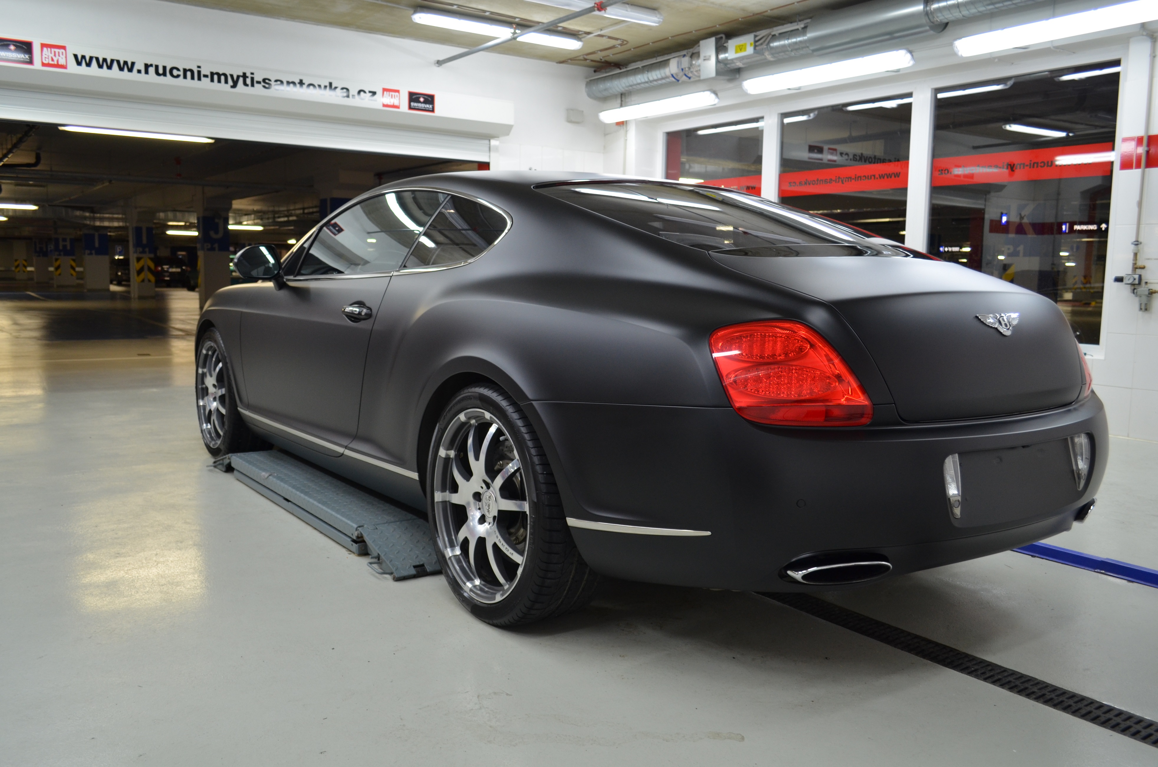 GROUP CARS CENTER ONE, s.r.o. foto 2