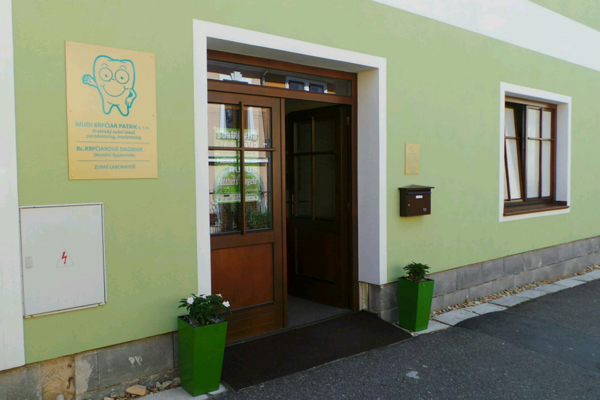 Dentální hygiena Bc. Dagmar Krpčiarová foto 1