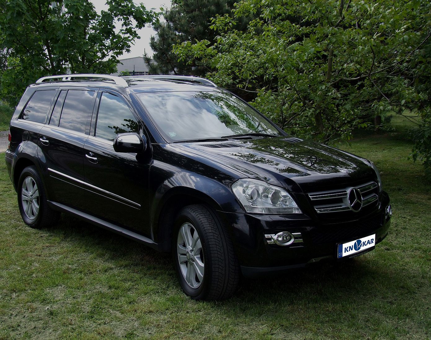 Knokar - Pronájem luxusních vozidel foto 3