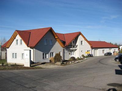 STŘECHY OPEKAR, s.r.o. foto 2