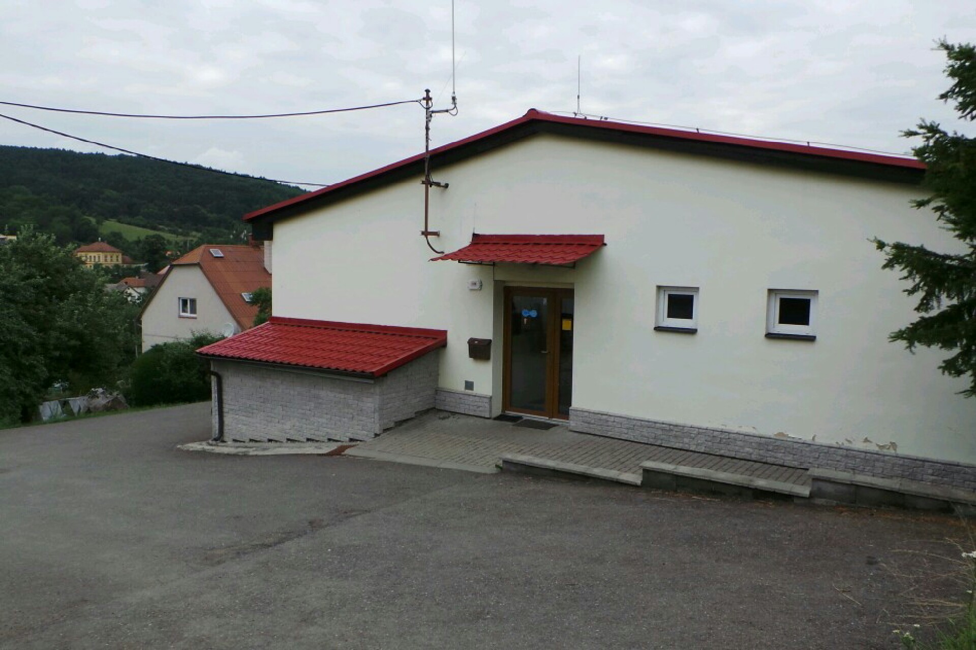 Ludkovice - obecní úřad foto 2