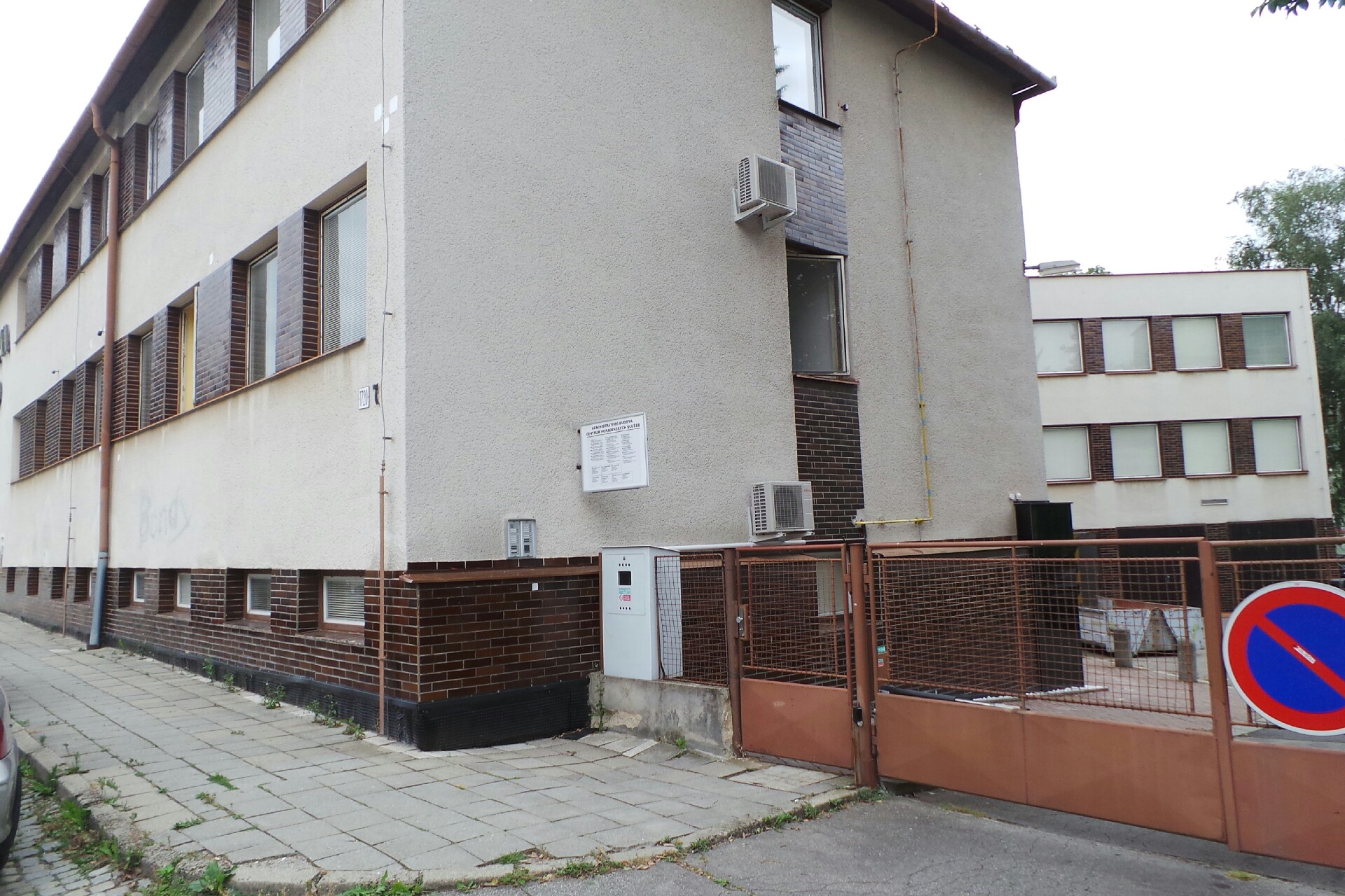 JUDr. PETRA POLÁKOVÁ, advokát