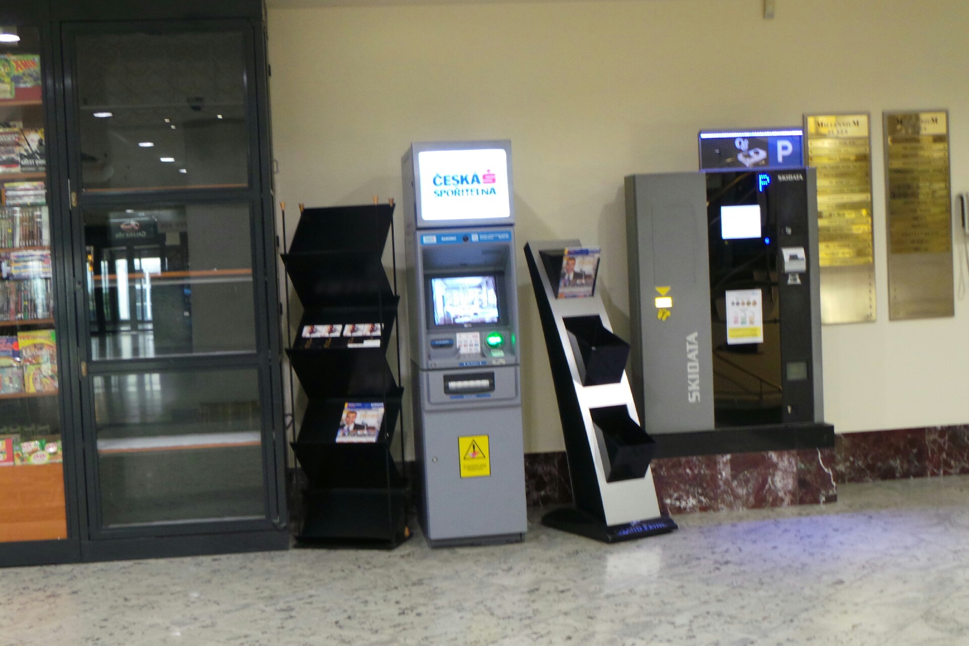 Bankomat České spořitelny foto 2