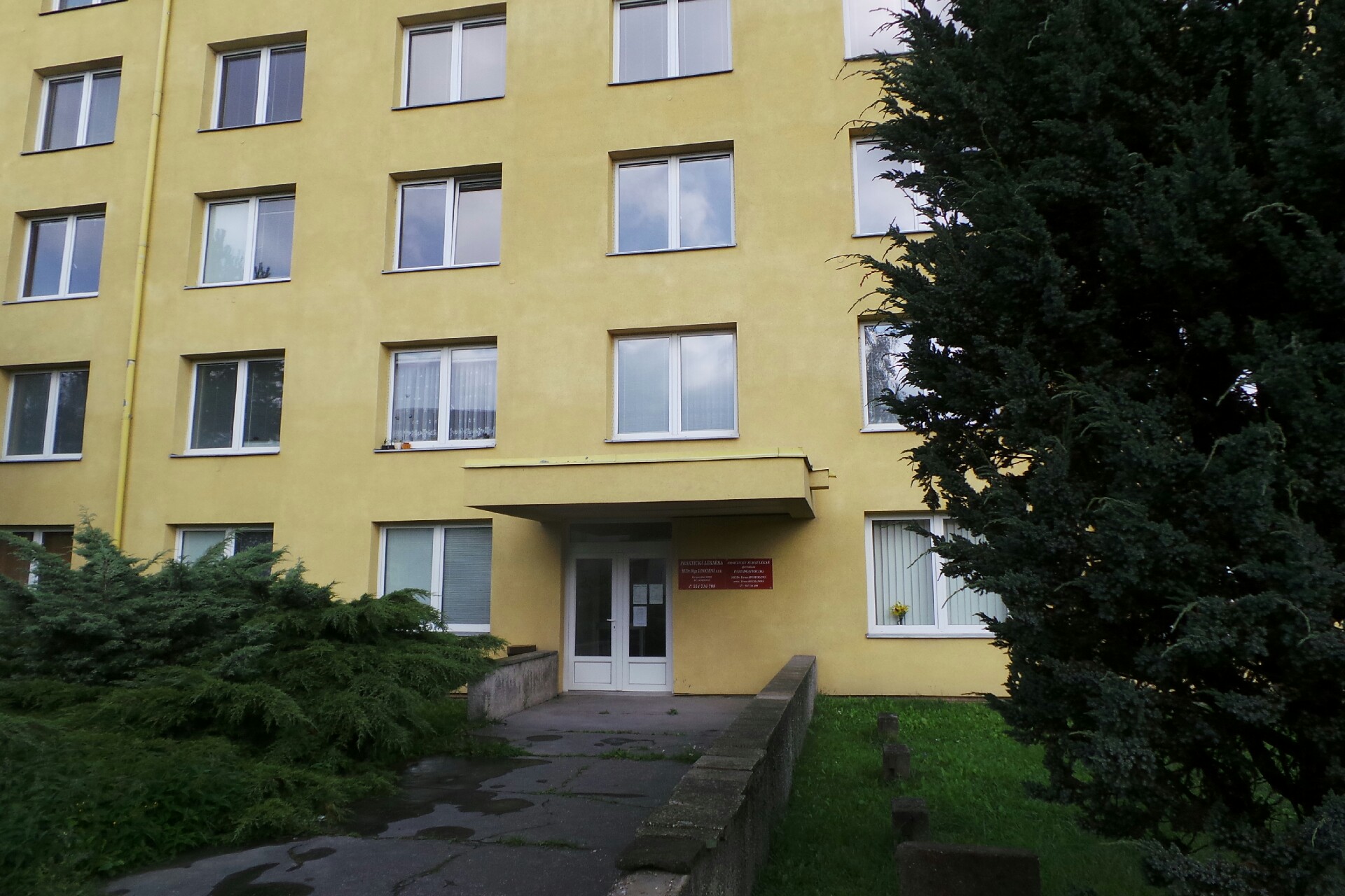 MUDr. Irena Homolová