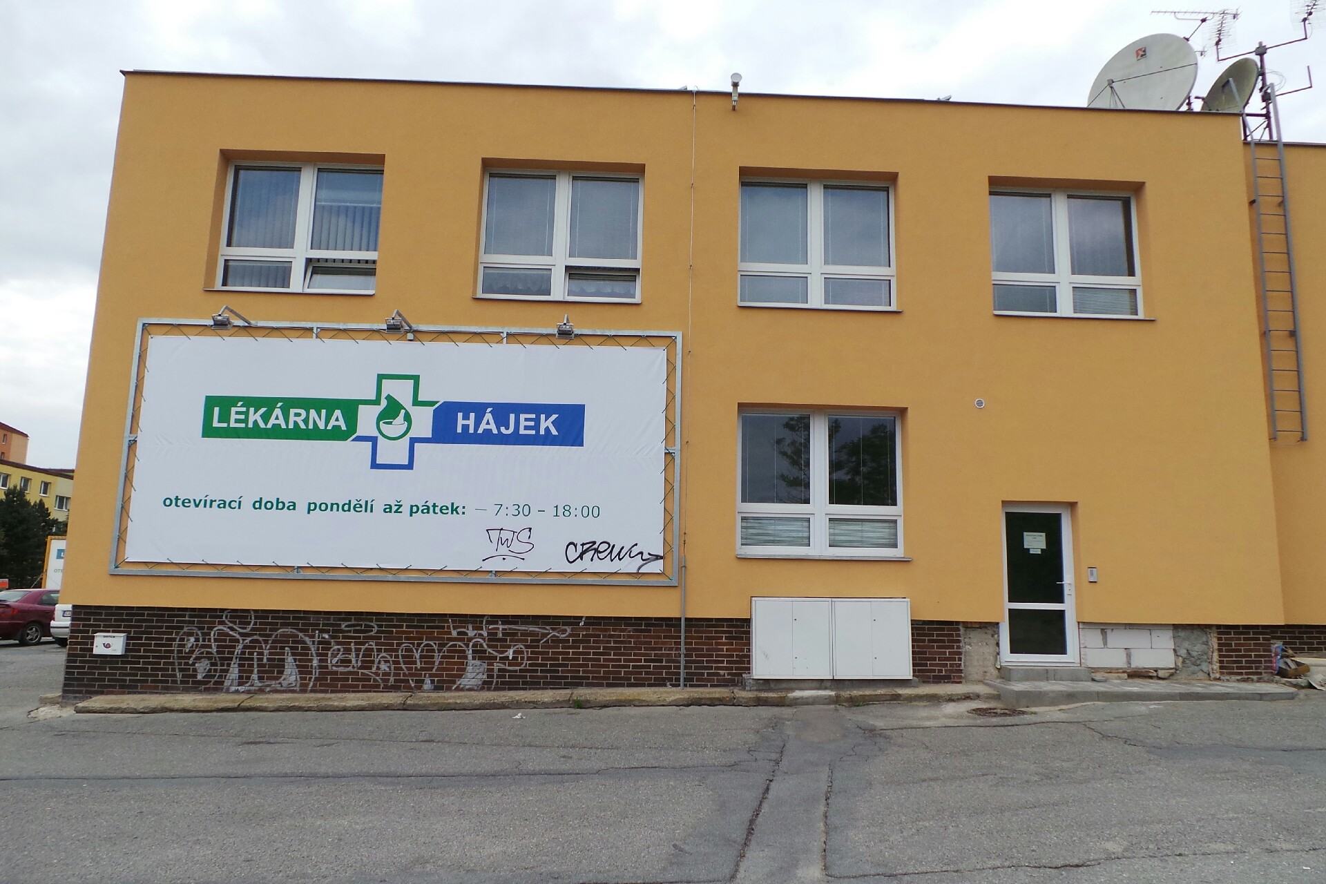 INVESTING Třebíč, s.r.o.