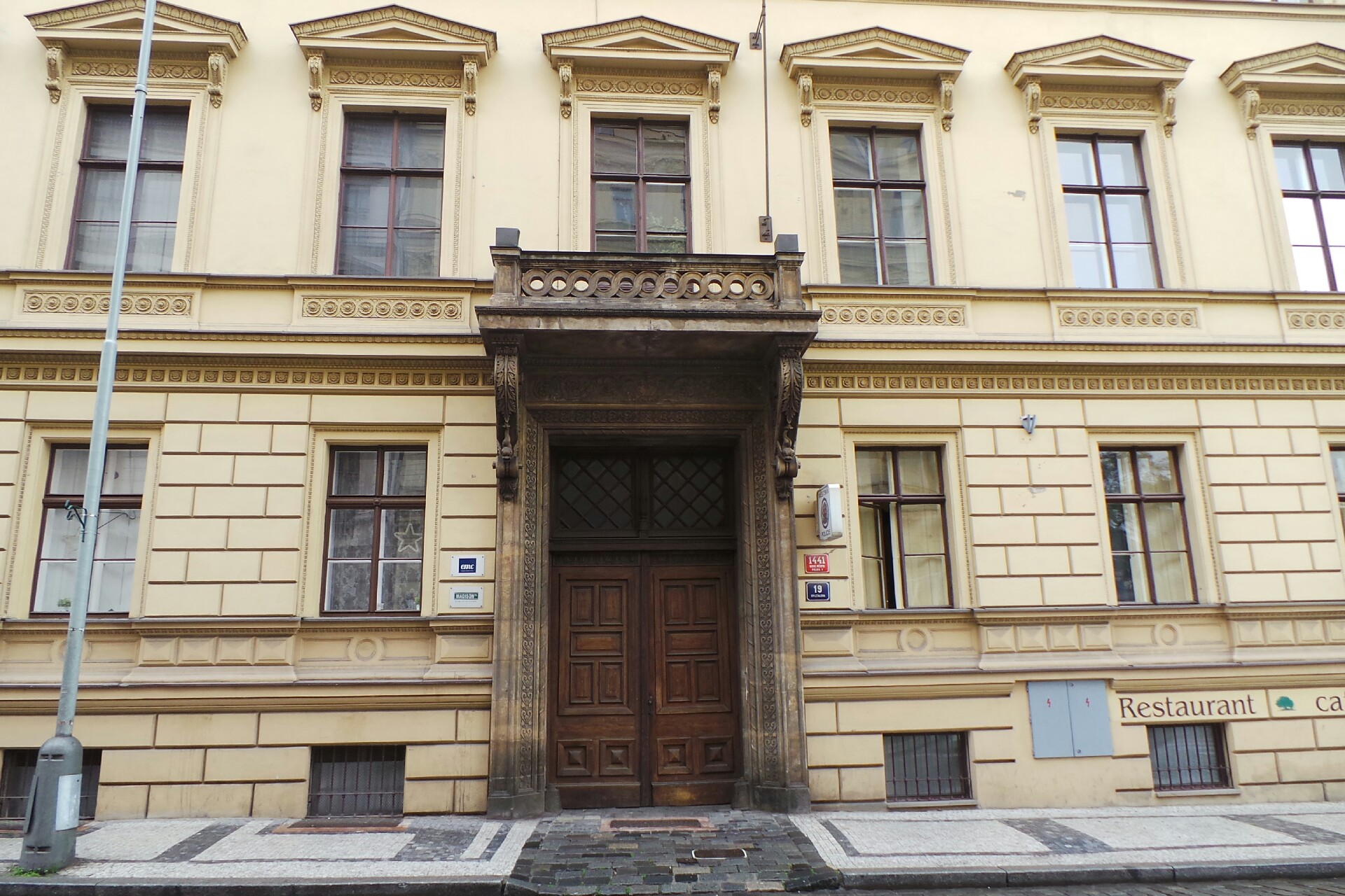 Madison Public Affairs s.r.o. foto 1