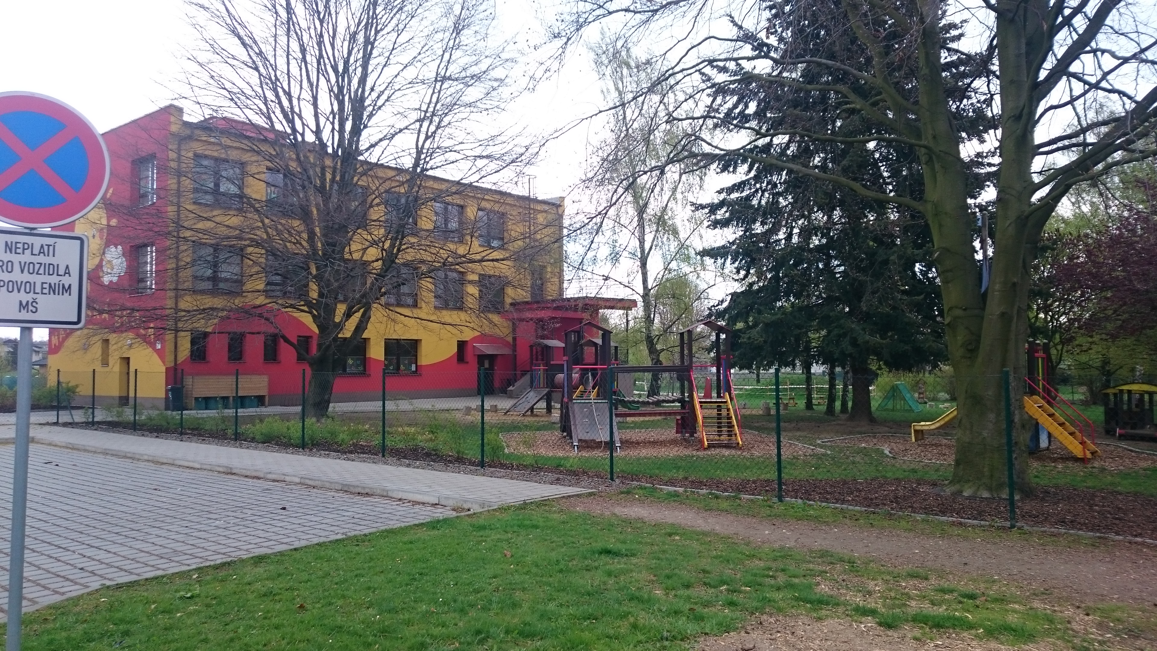 ZŠ a MŠ Hlučín-Darkovičky foto 2