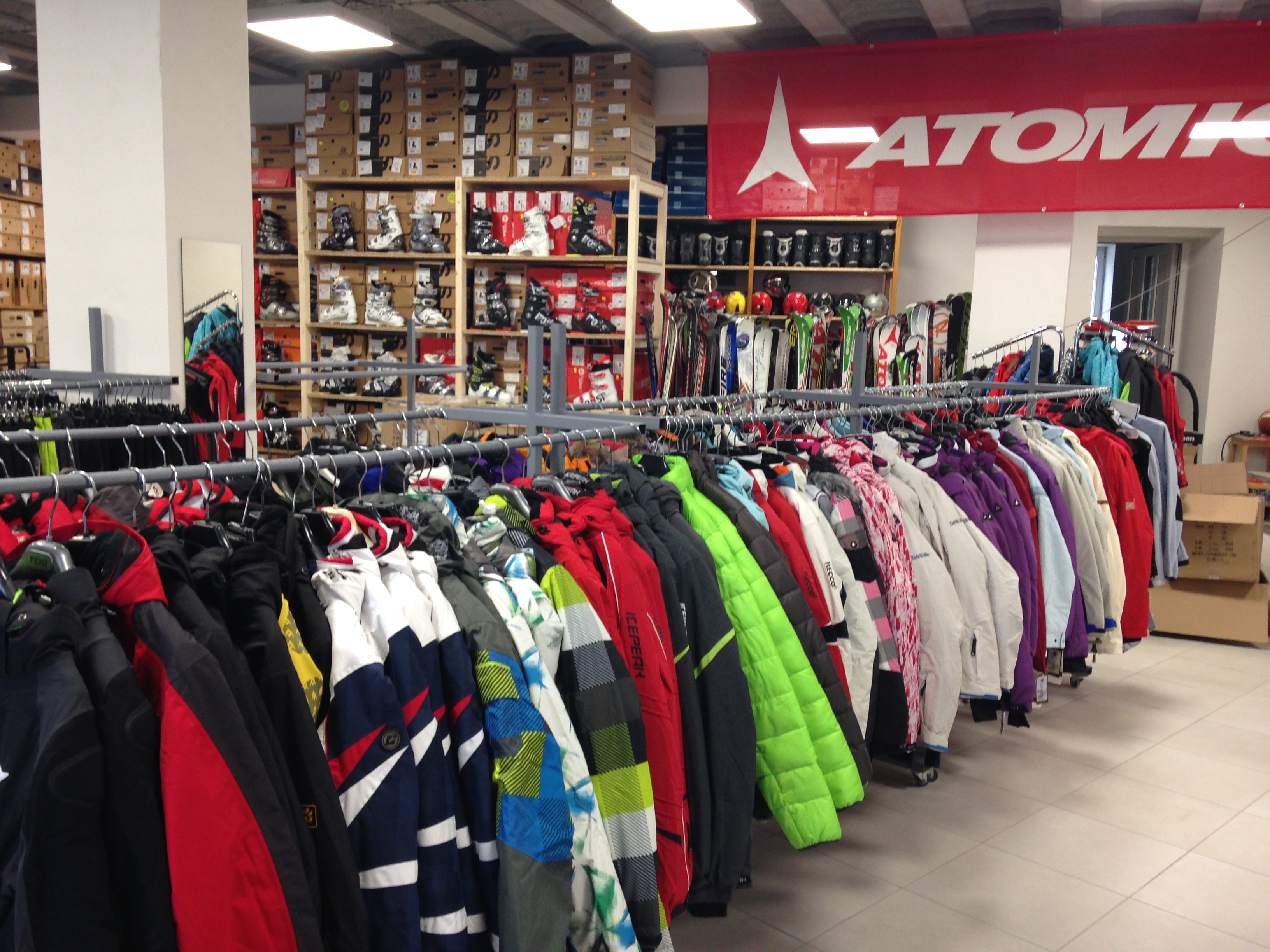 Prodej sportovního vybavení - MATES SPORT Bike & Ski Centrum foto 2