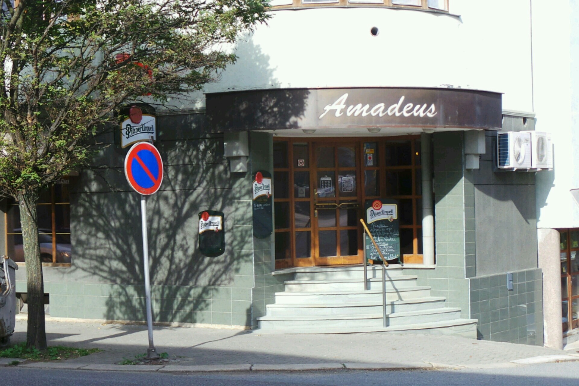 Restaurace Kavárna Amadeus