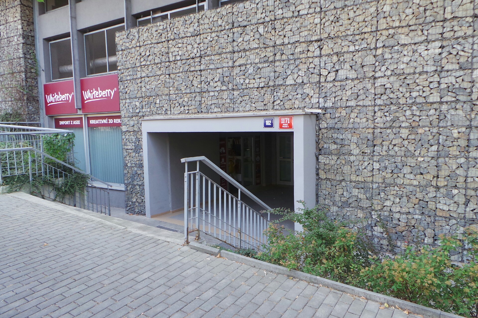 EFLOOR™ dřevěné podlahy foto 1