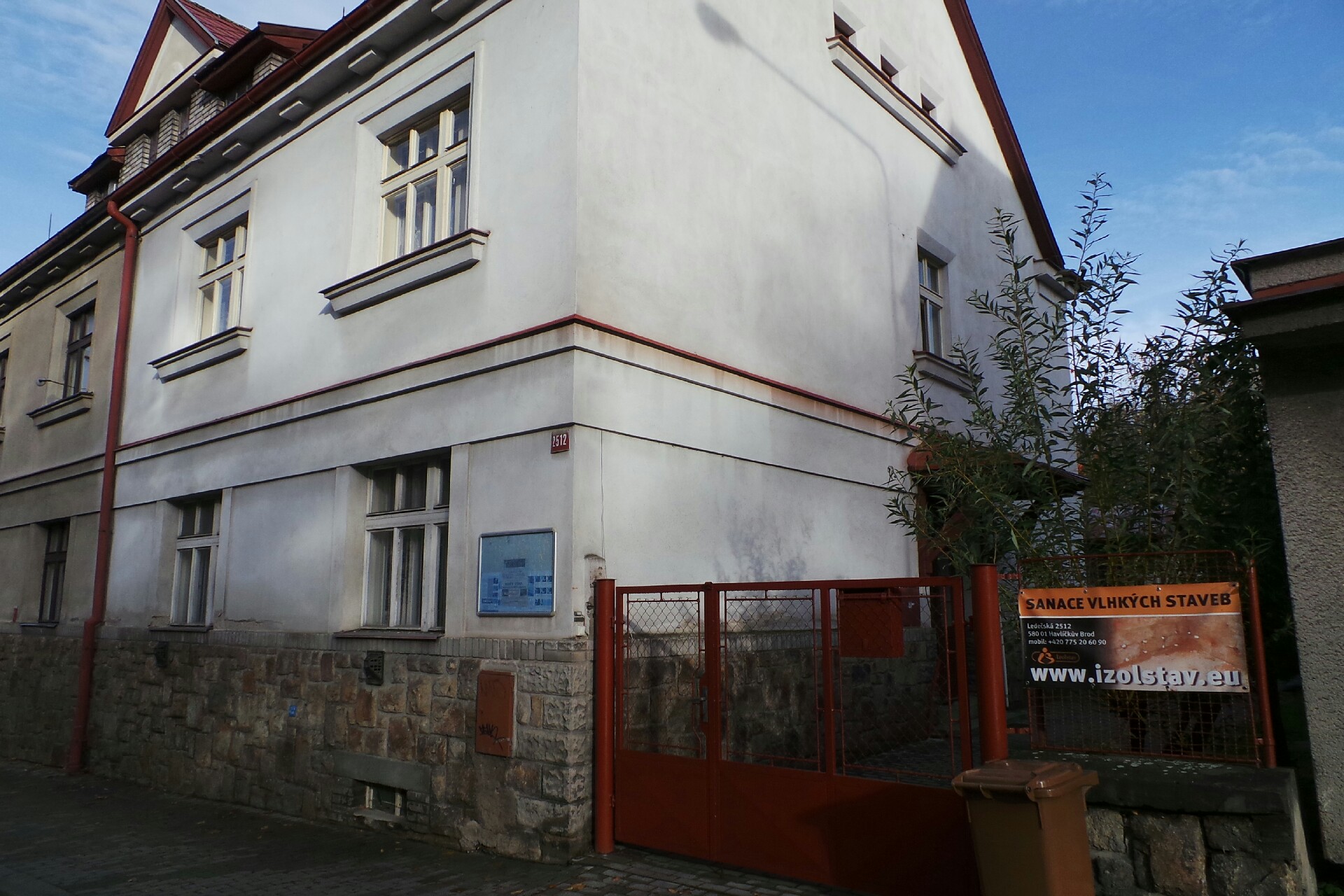 Izolstav s.r.o. - správa a údržba nemovitostí