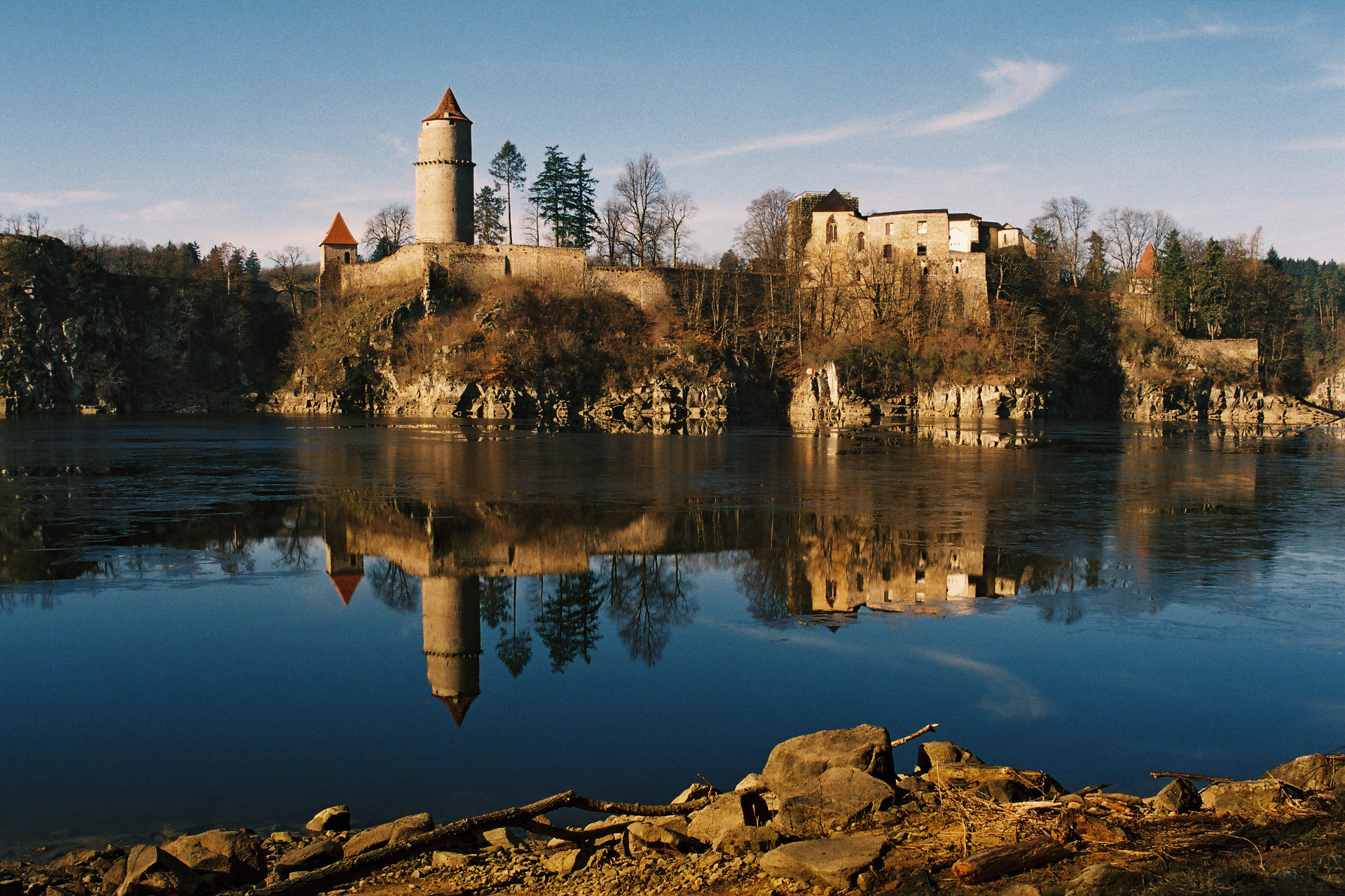 Státní hrad Zvíkov foto 2