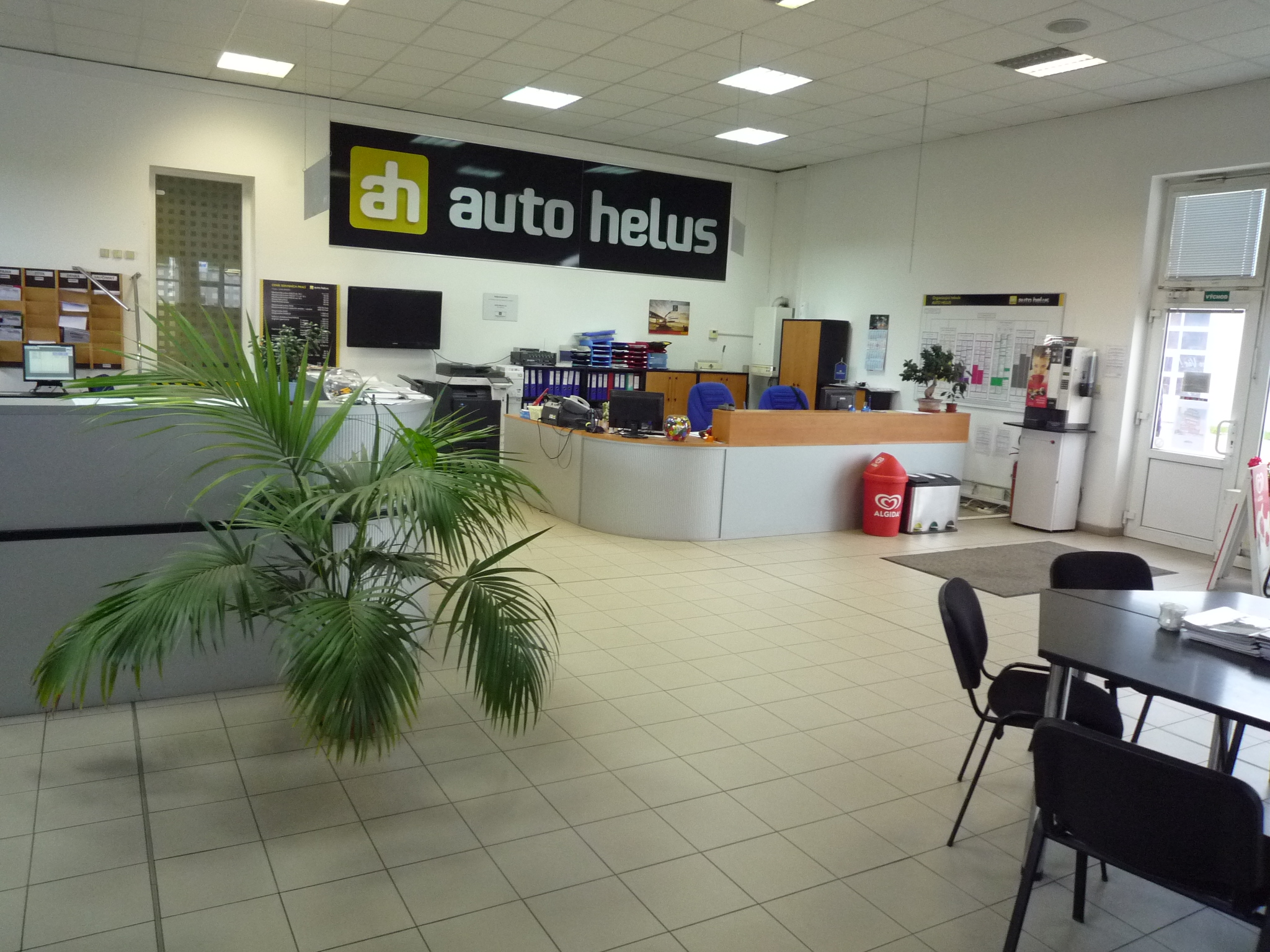 AUTO HELUS, s.r.o. foto 4