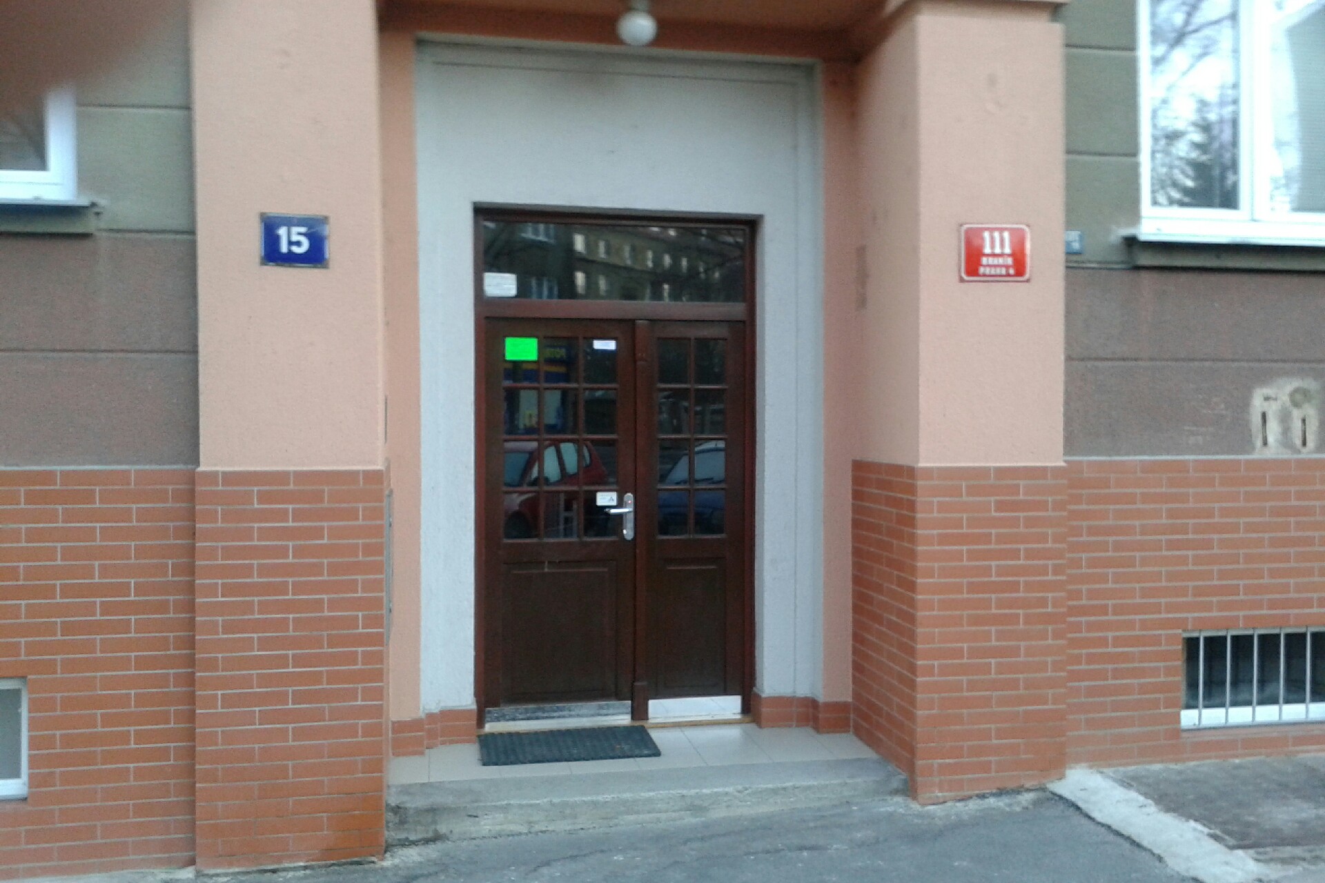 Kdo si hraje nezlobí foto 1