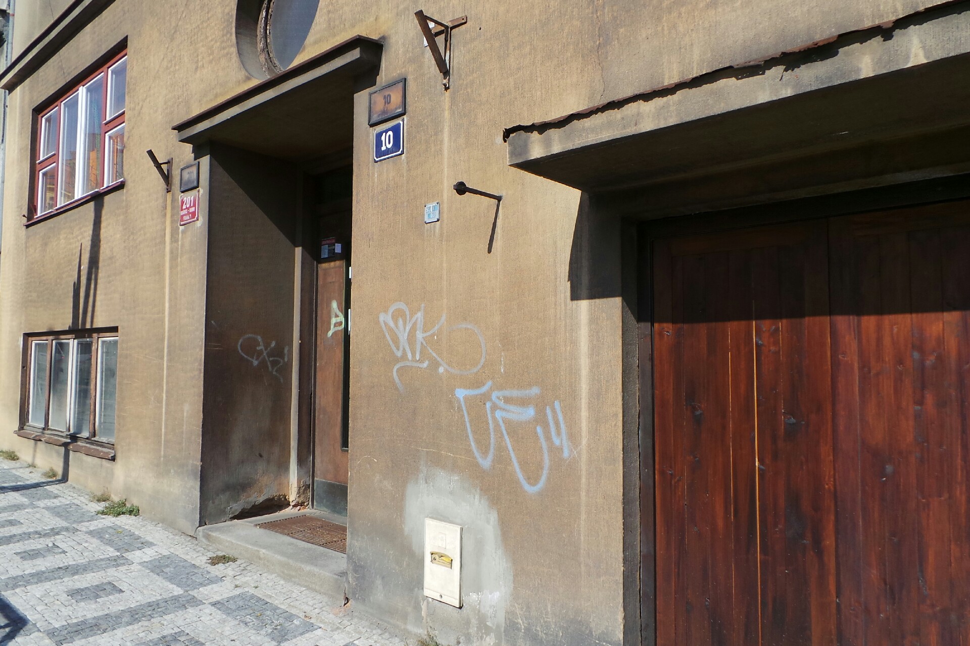 Moneypenny, s.r.o. foto 1