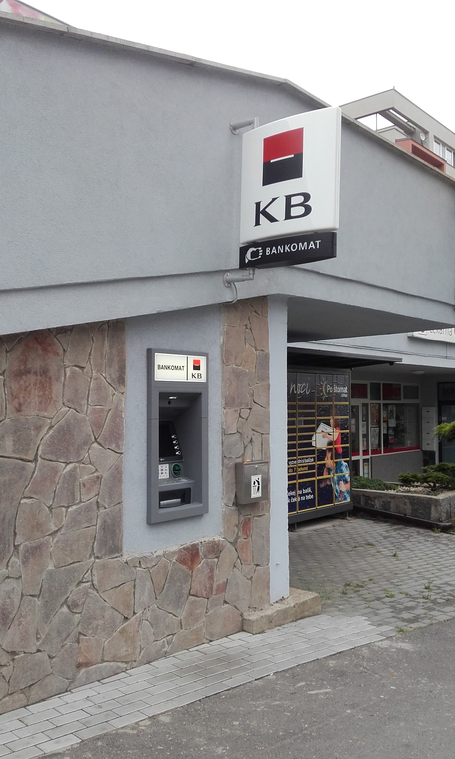 Bankomat Komerční banky foto 2