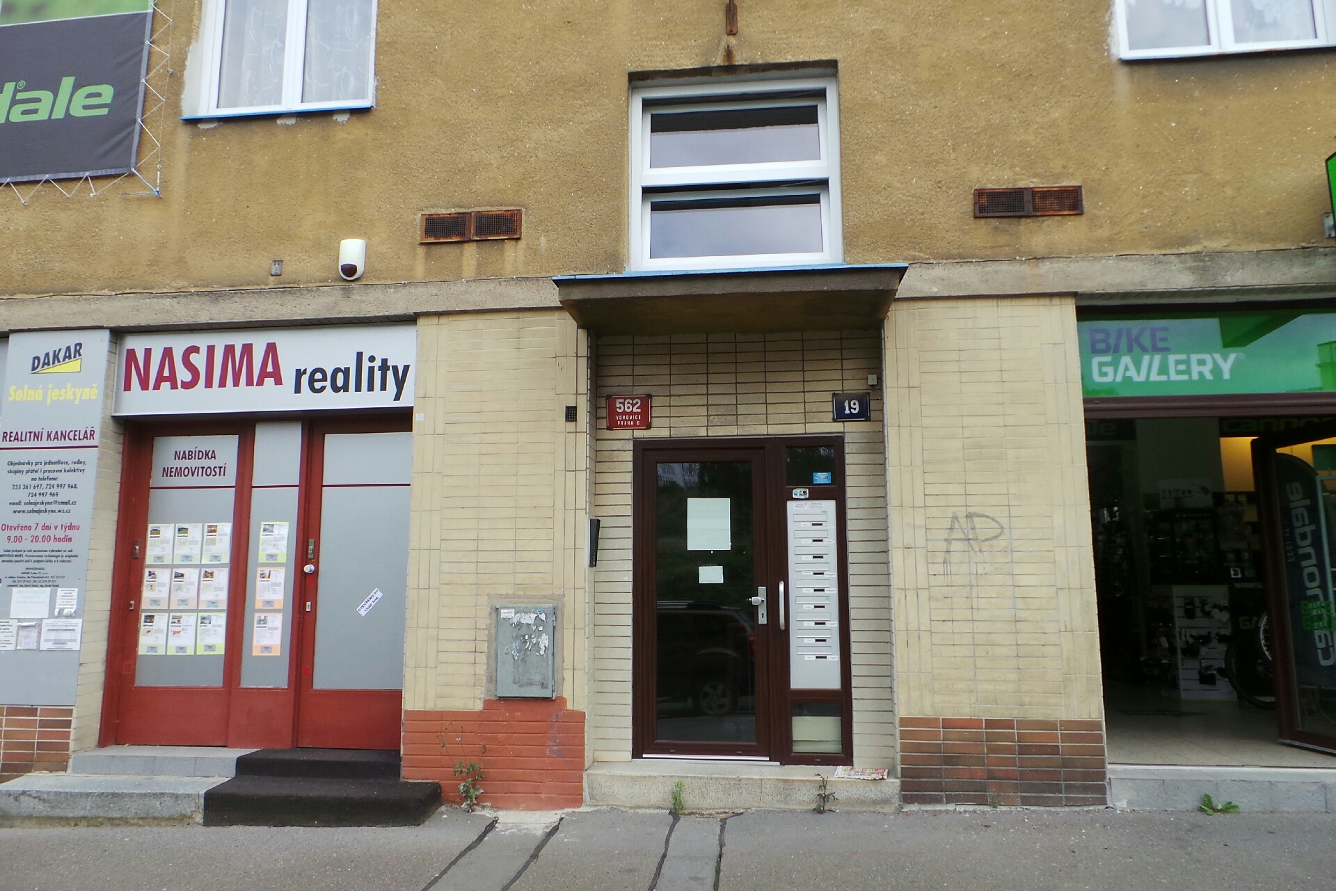 Irena Skuhrovcová, DiS.