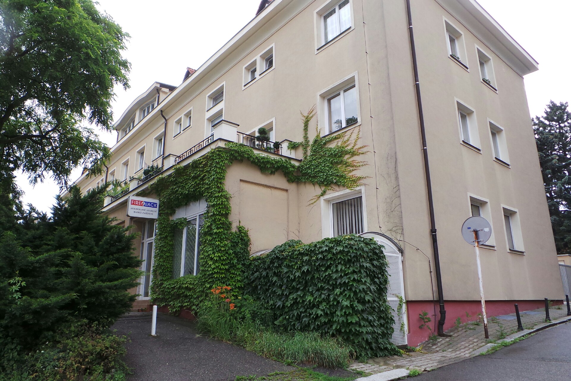 BESY CO spol. s r.o.