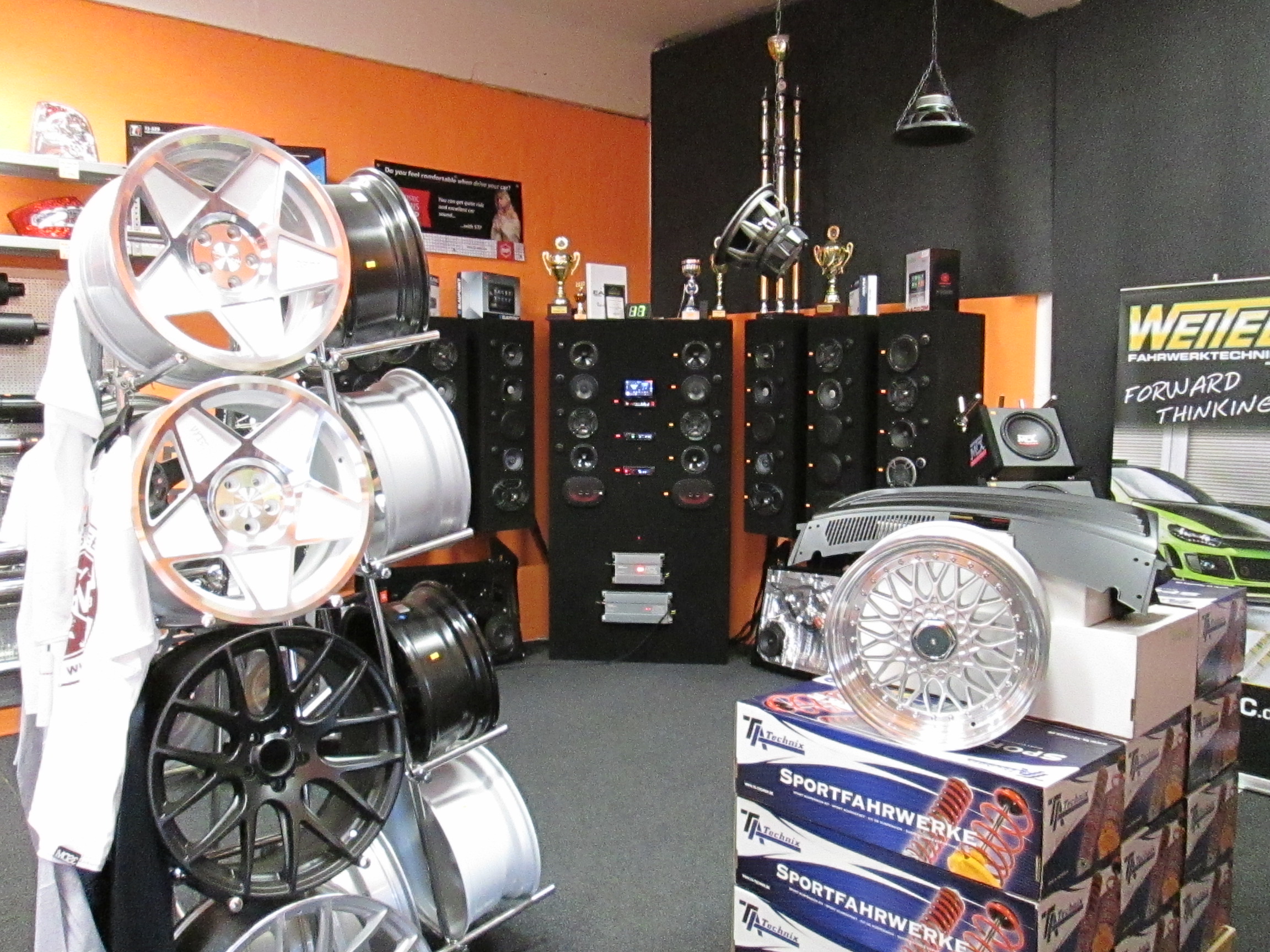 Revilo Auto s.r.o. foto 3