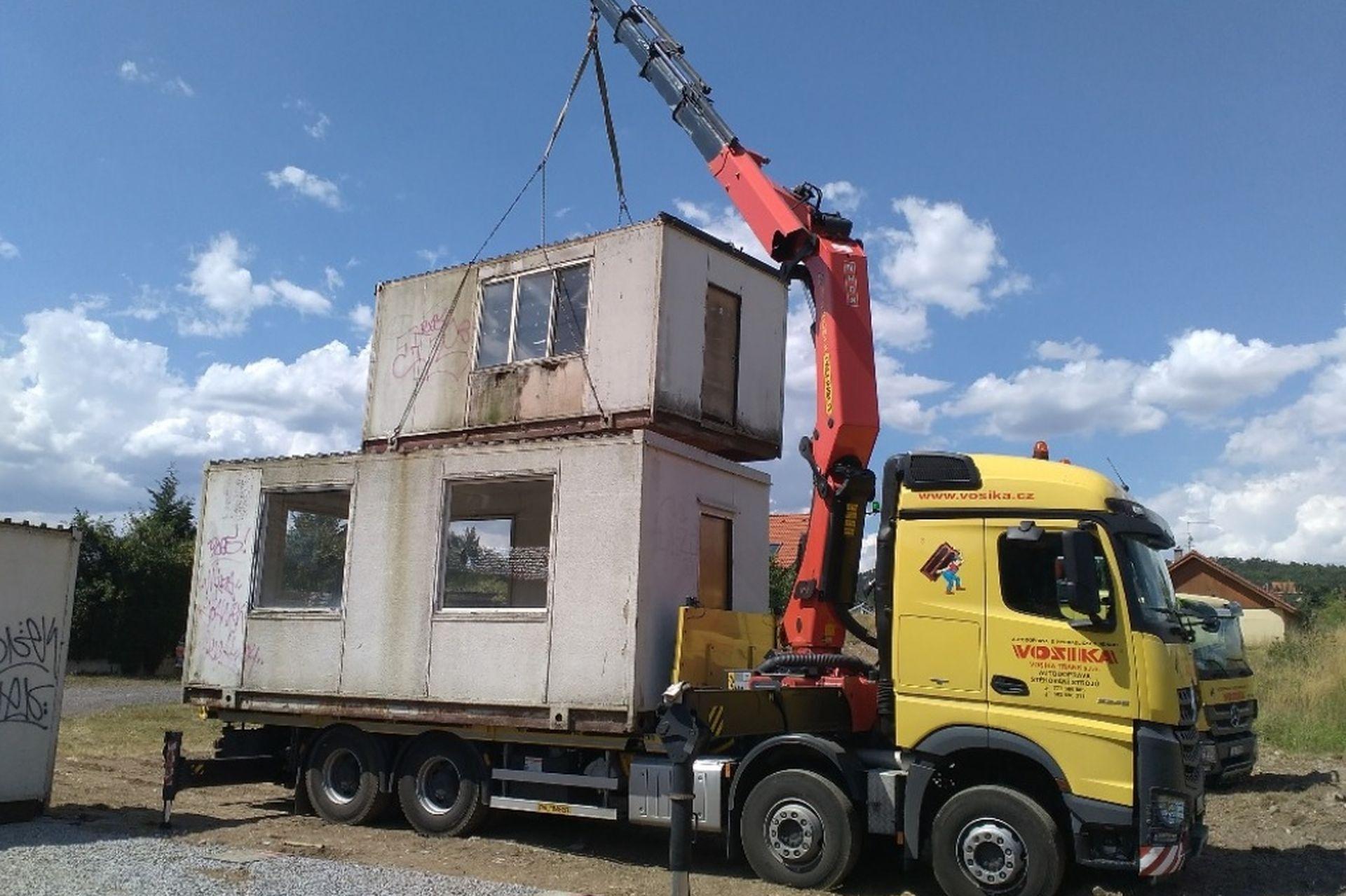 VOSIKA TRANS s.r.o. - Autodoprava s hydraulickou rukou